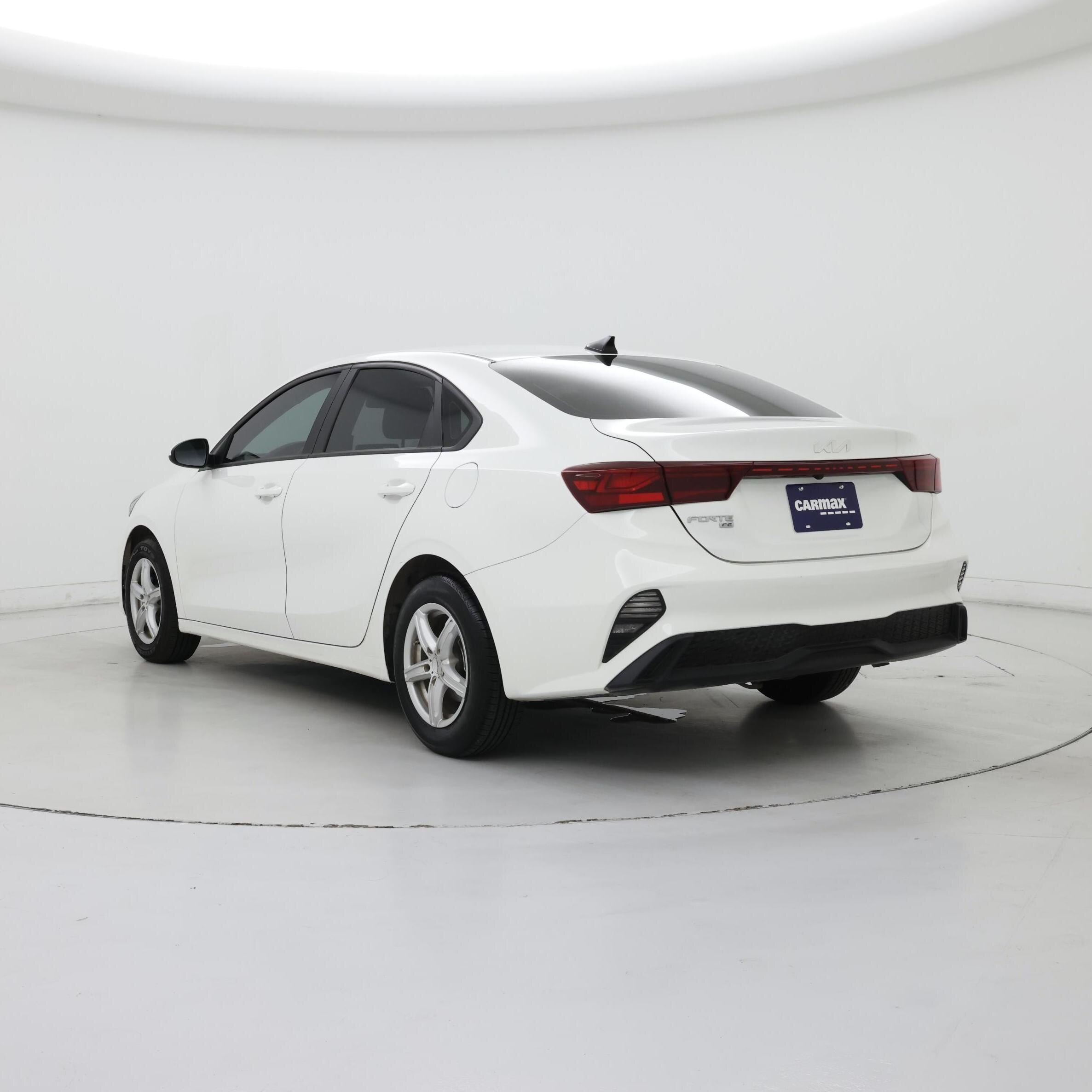Thumbnail: 2023 Kia Forte - 2