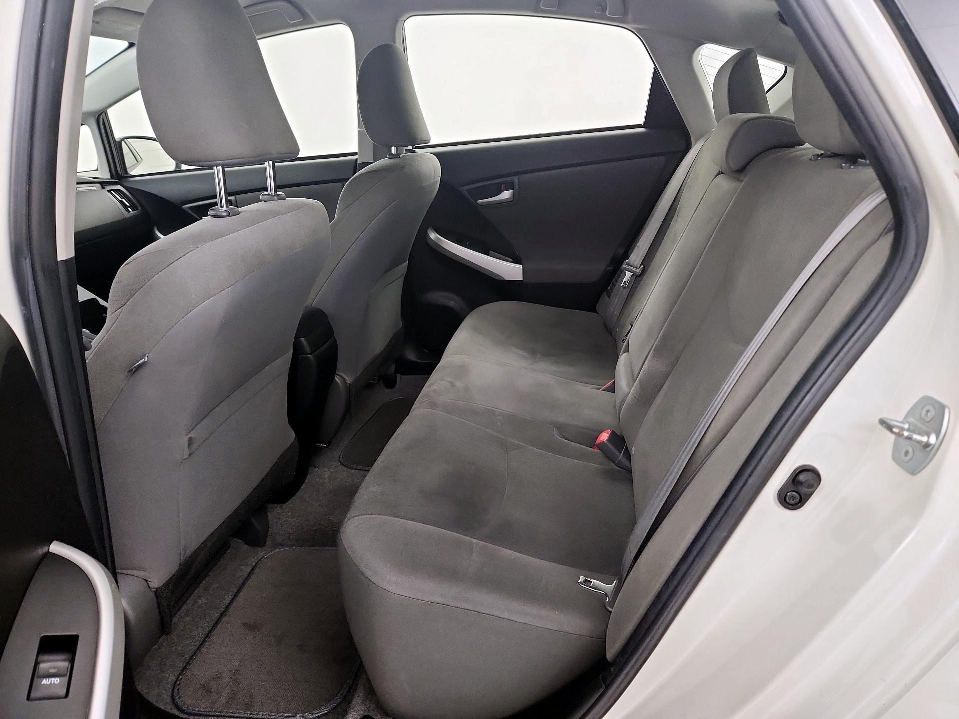 Thumbnail: 2014 Toyota Prius - 19