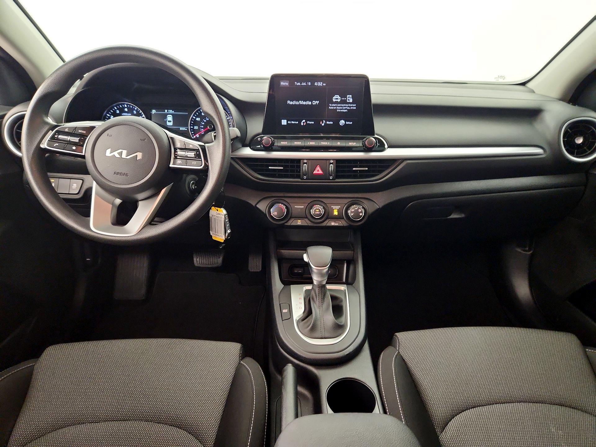 Thumbnail: 2024 Kia Forte - 9