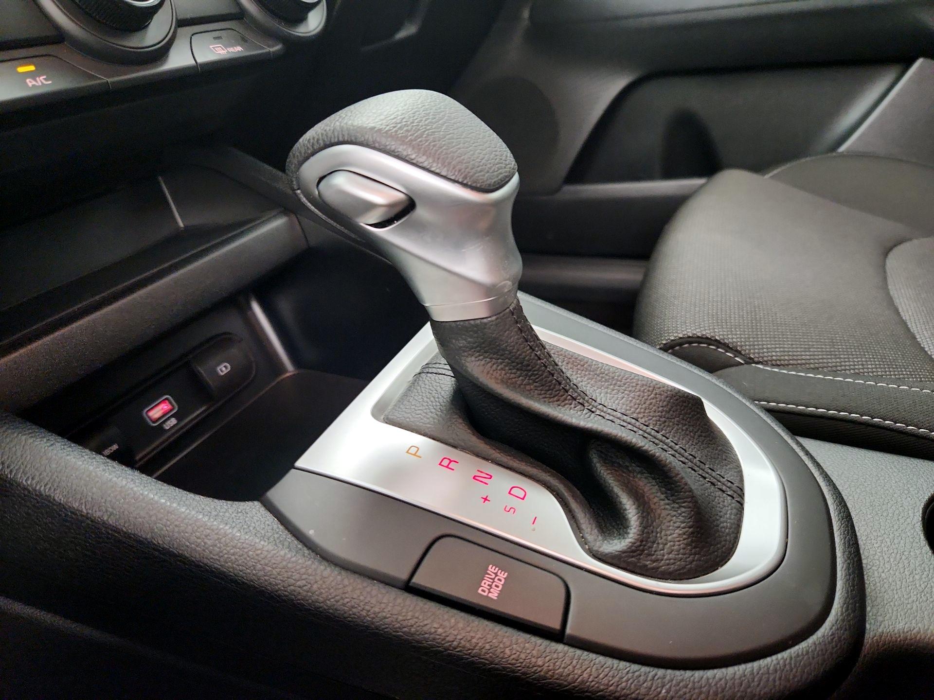 Thumbnail: 2024 Kia Forte - 17