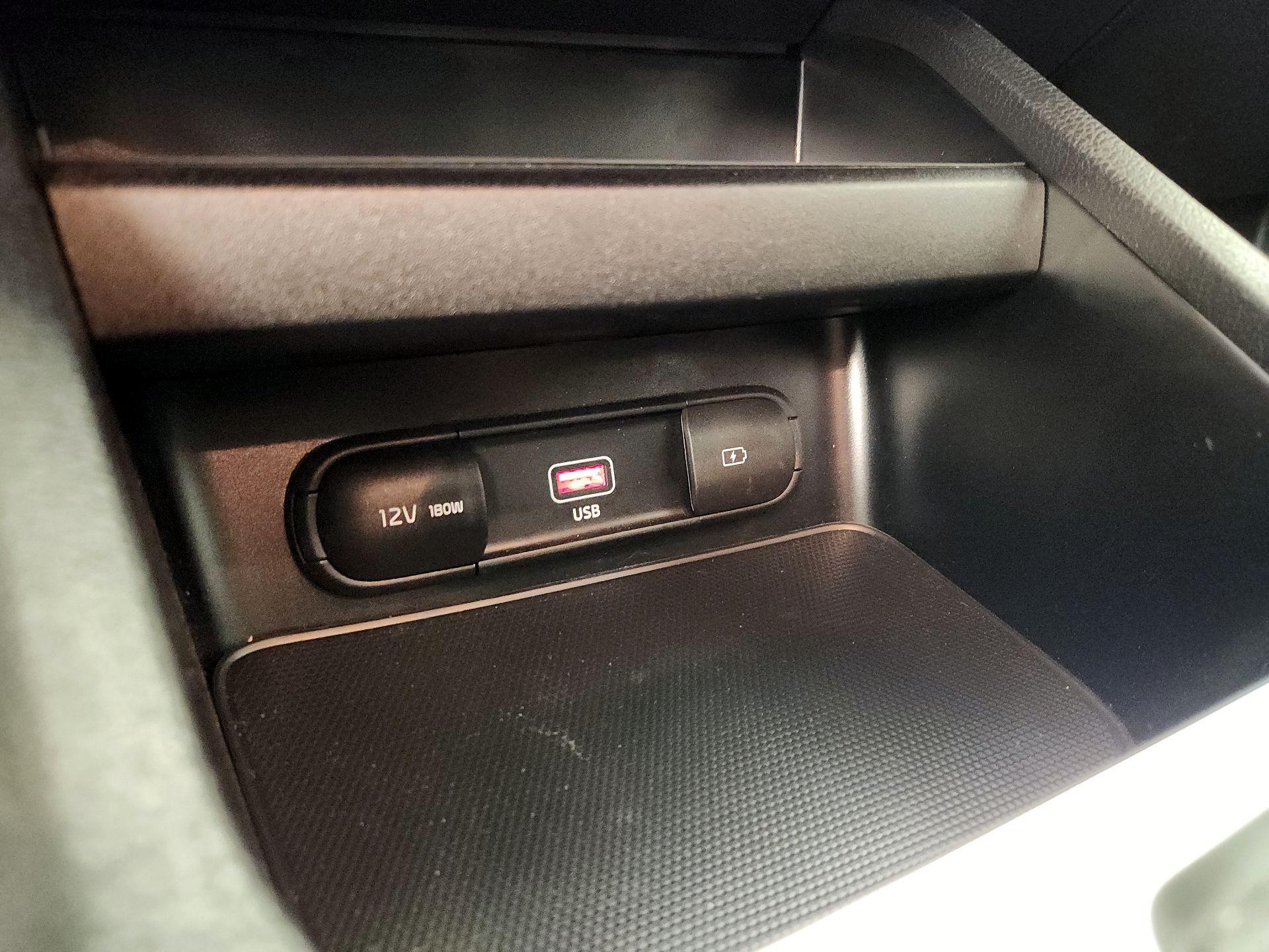Thumbnail: 2024 Kia Forte - 18