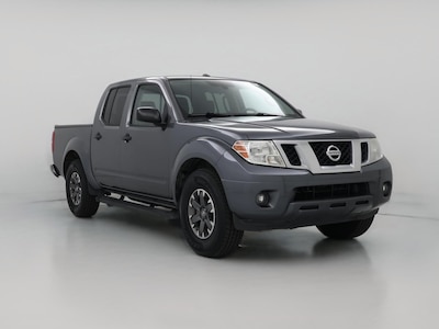 Gray 2017 Nissan Frontier Desert Runner