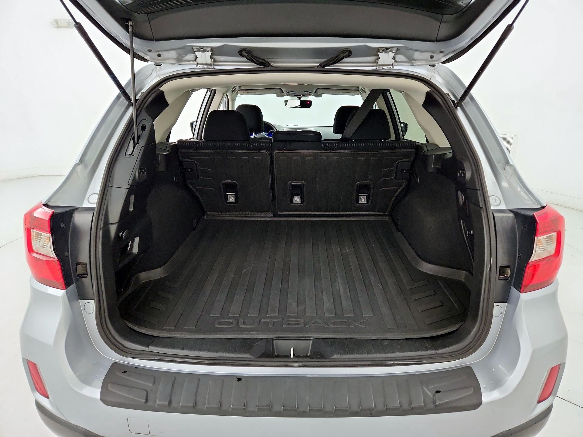 Thumbnail: 2017 Subaru Outback - 20