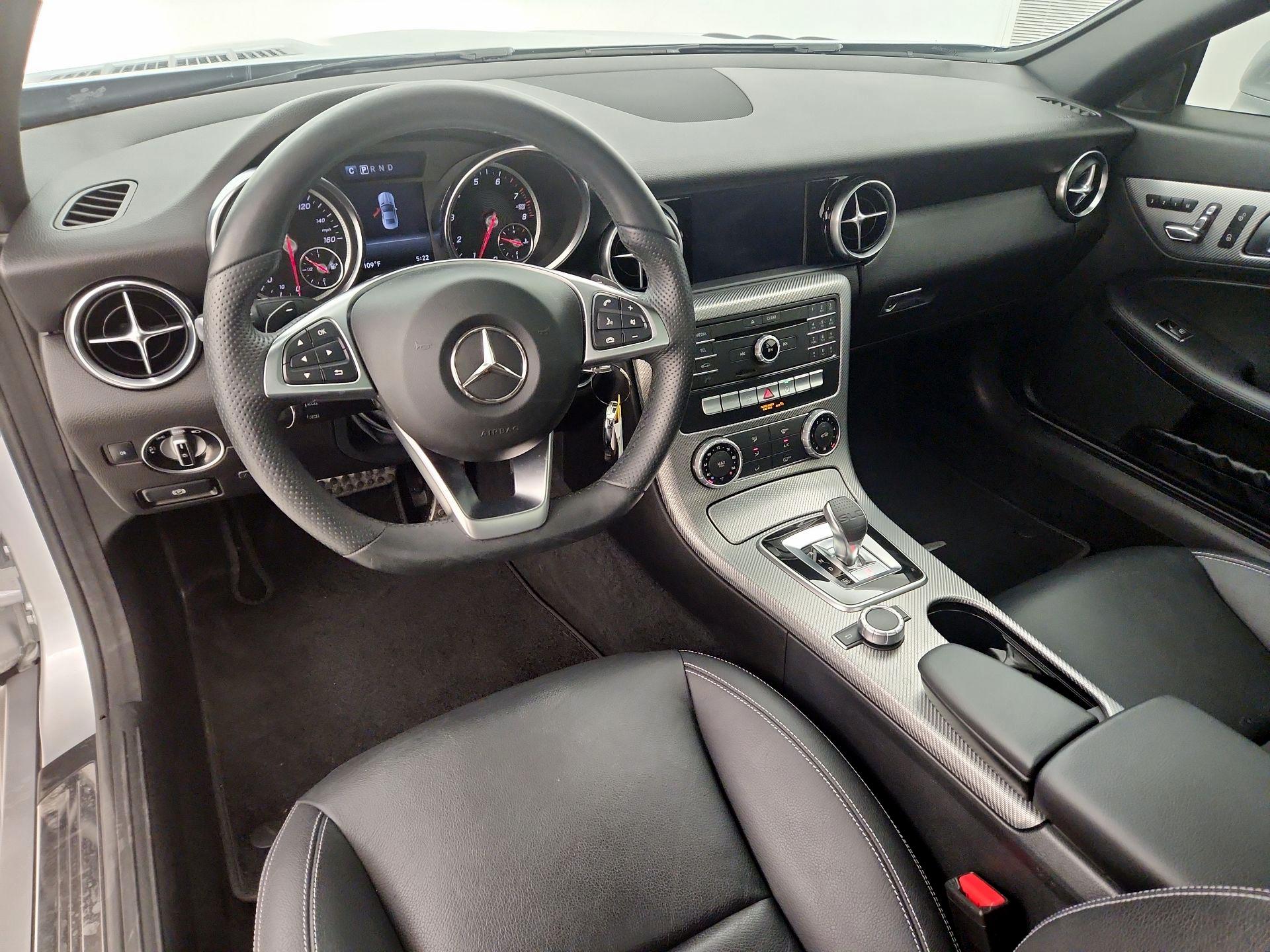 Thumbnail: 2018 Mercedes-Benz SLC - 9
