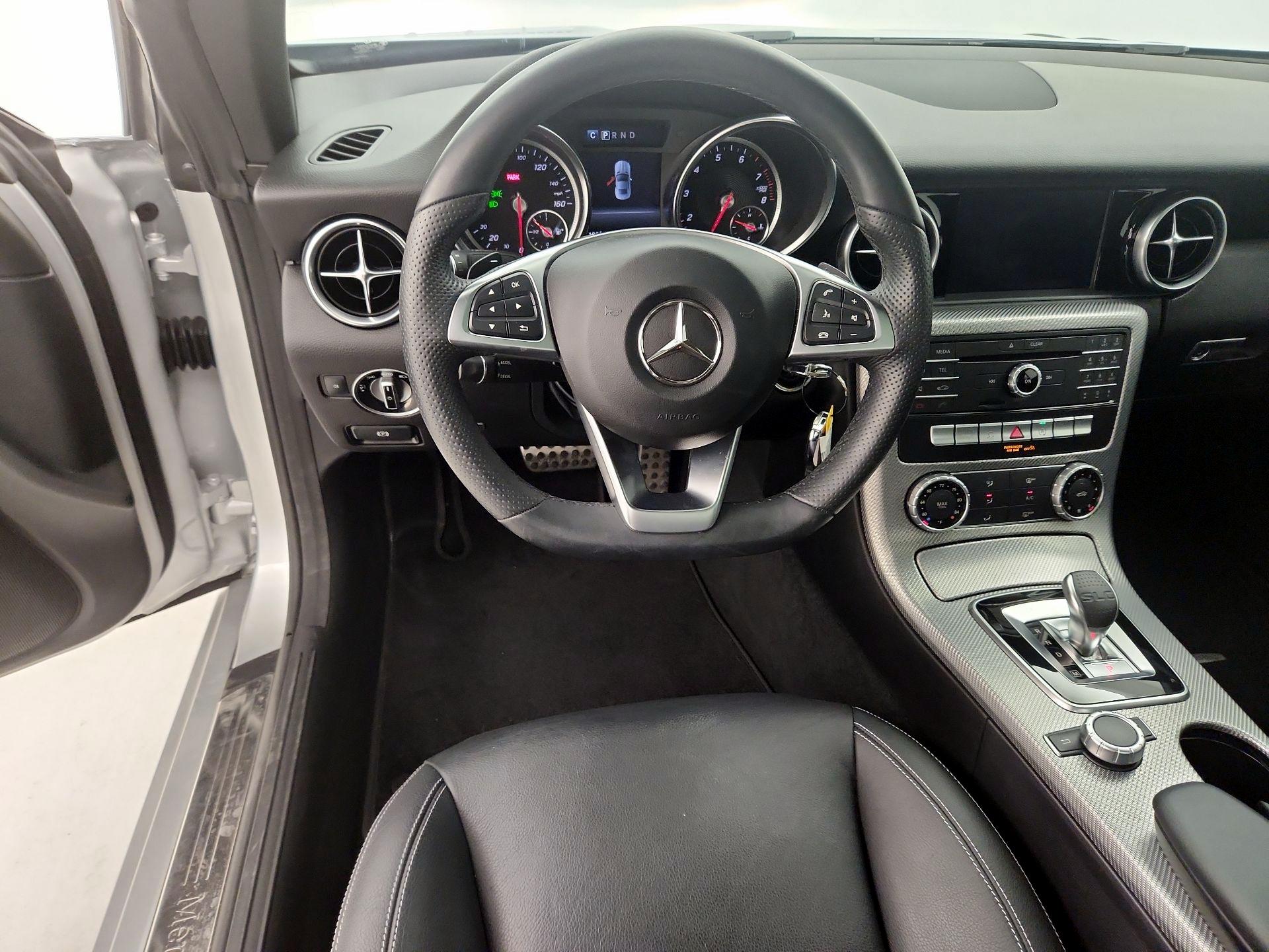 Thumbnail: 2018 Mercedes-Benz SLC - 10