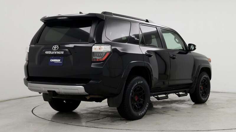 2022 Toyota 4Runner TRD Off Road 8