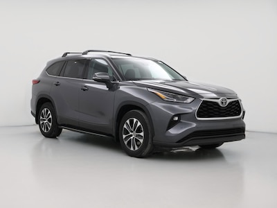 2021 Toyota Highlander XLE -
                Bristol, TN