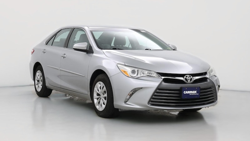 2015 Toyota Camry LE Hero Image