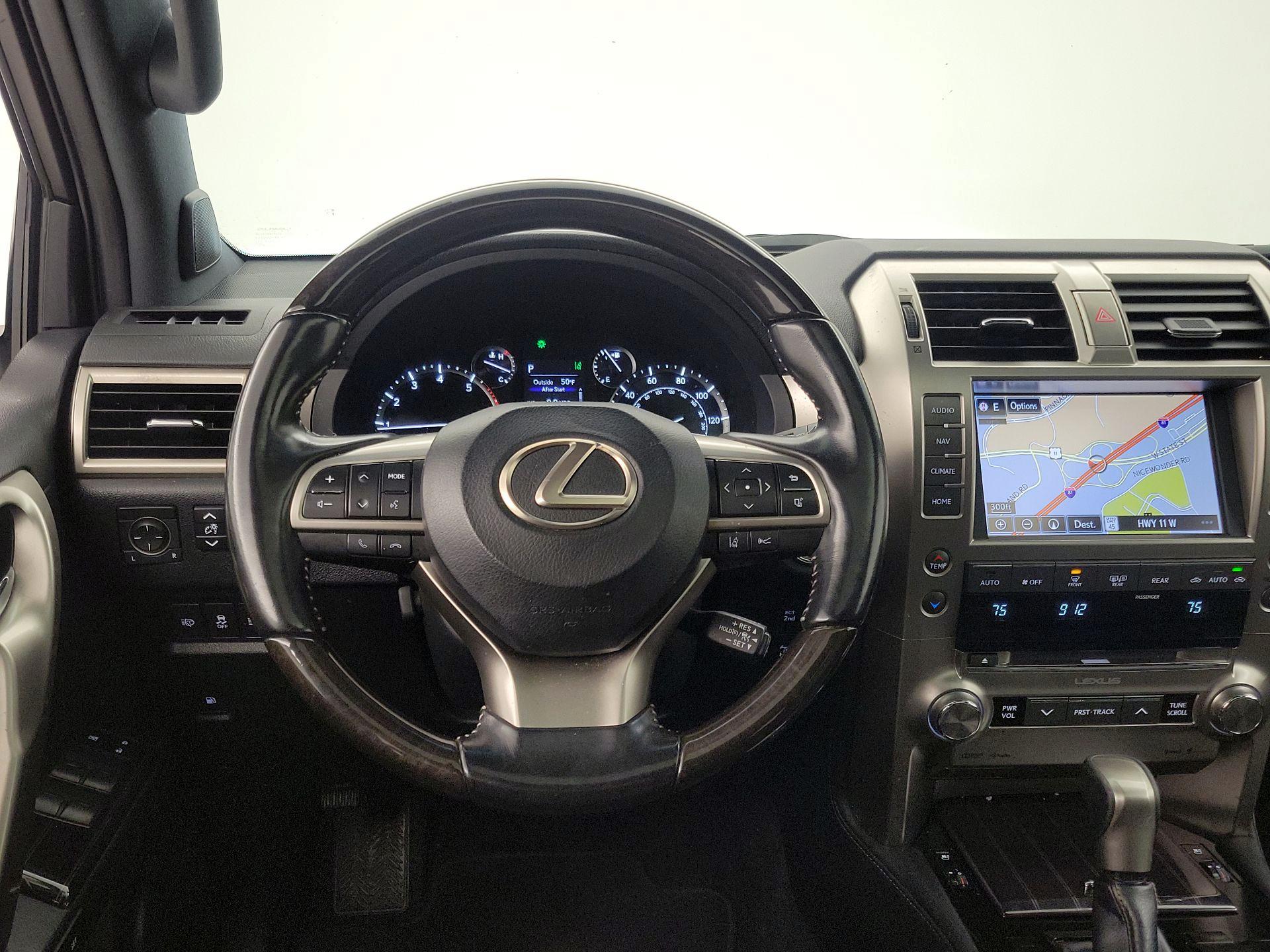 Thumbnail: 2021 Lexus GX - 10