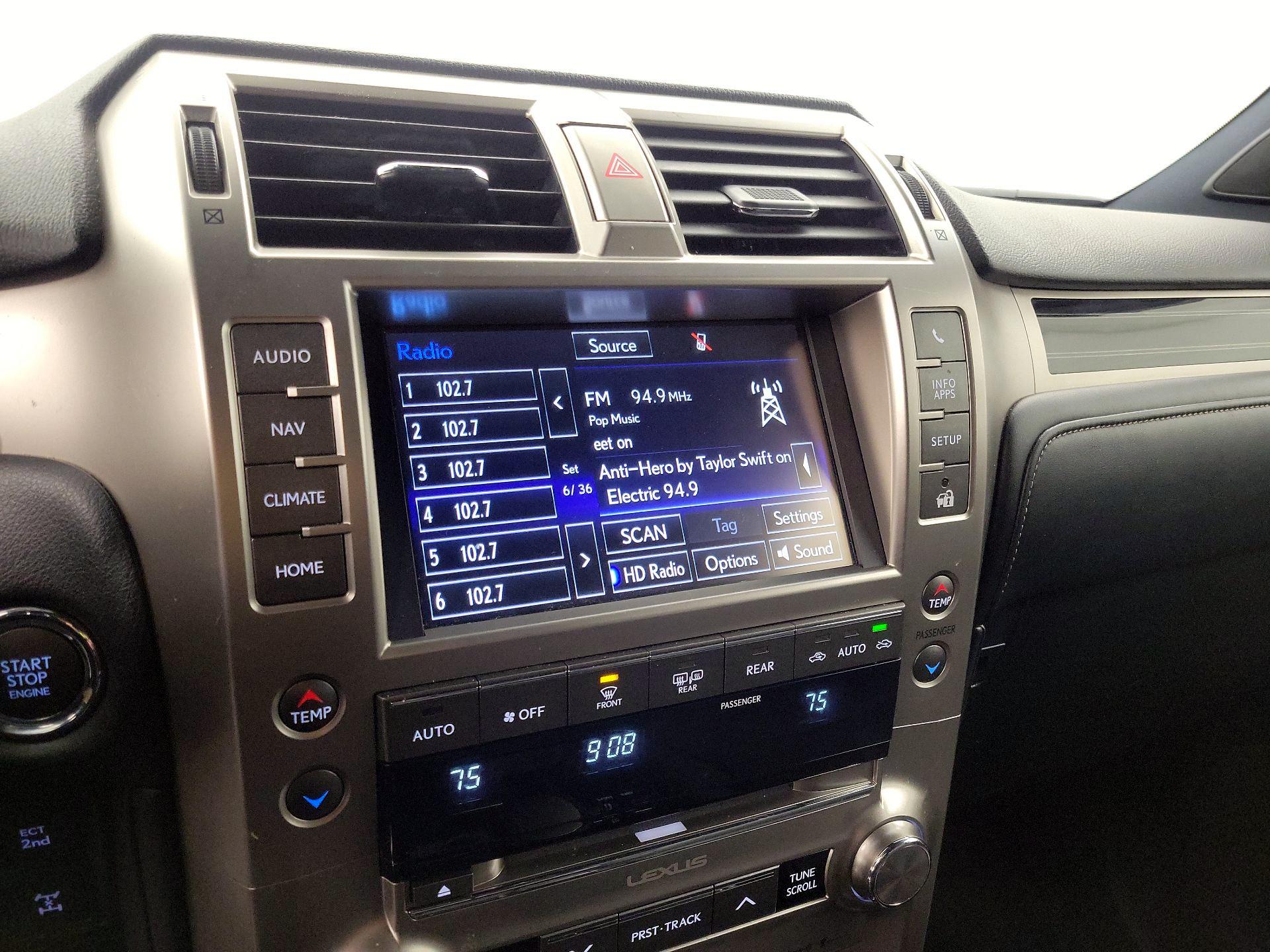 Thumbnail: 2021 Lexus GX - 16