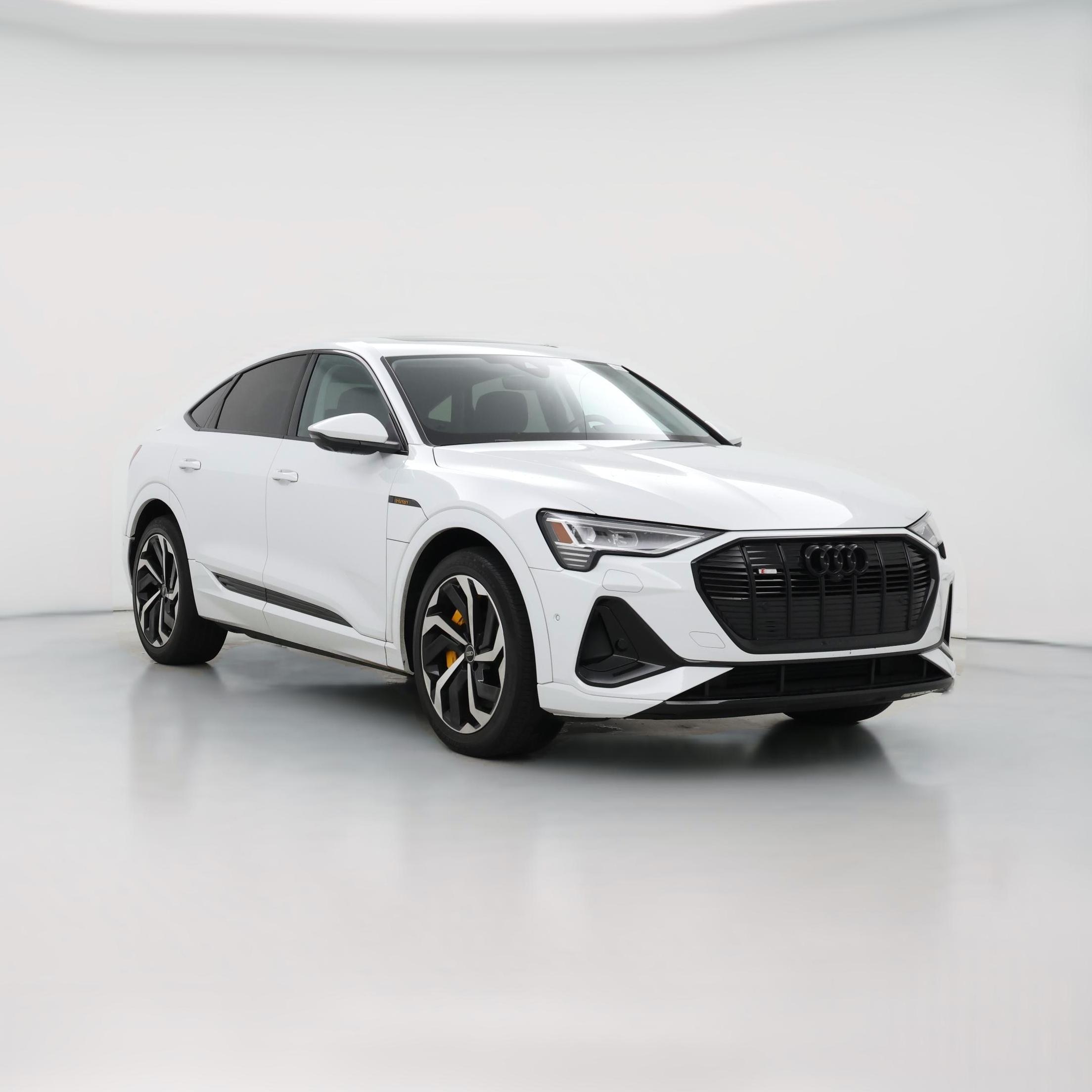 Thumbnail: 2022 Audi e-tron S - 1