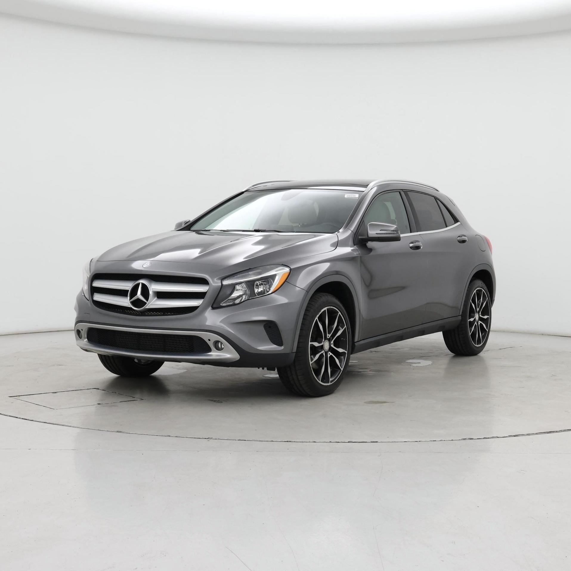 Thumbnail: 2016 Mercedes-Benz GLA - 4