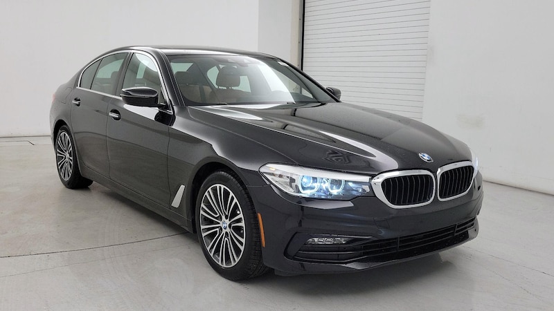 2018 BMW 5 Series 530xi Hero Image