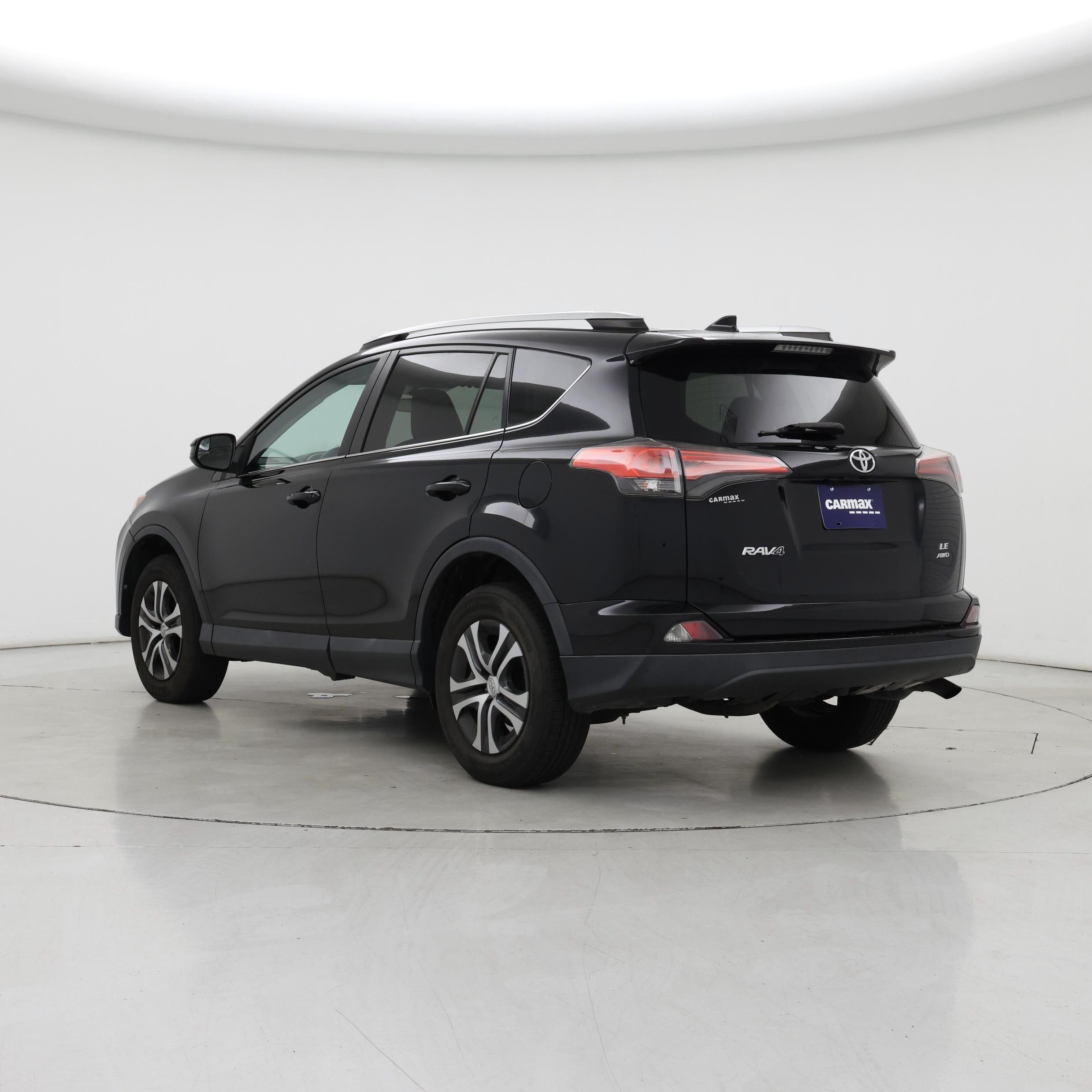 Thumbnail: 2016 Toyota RAV4 - 2