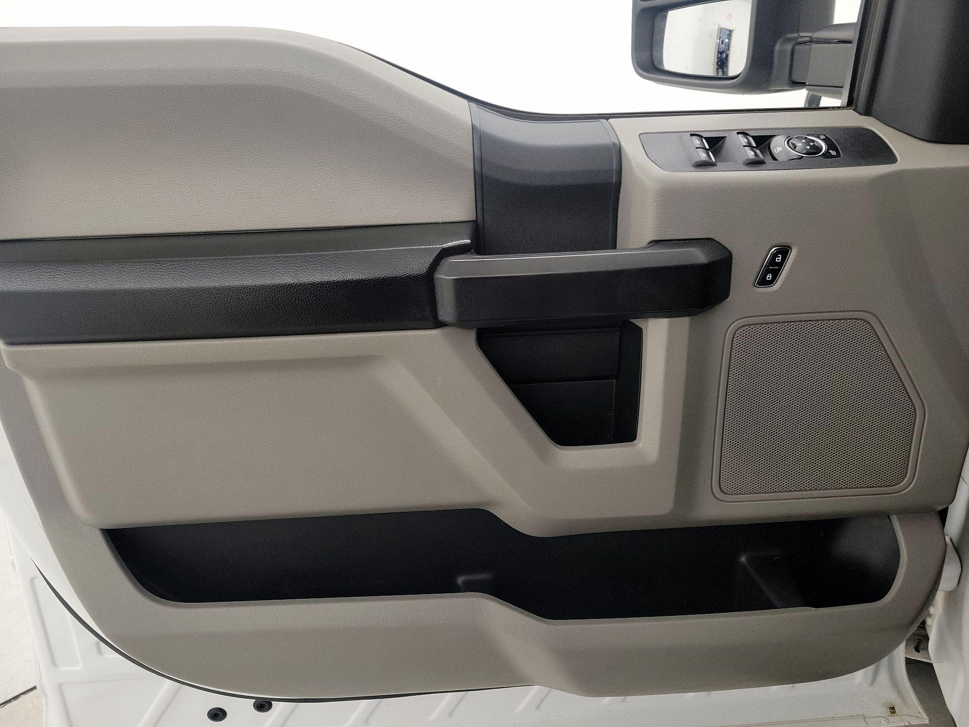 Thumbnail: 2017 Ford F-250 - 12