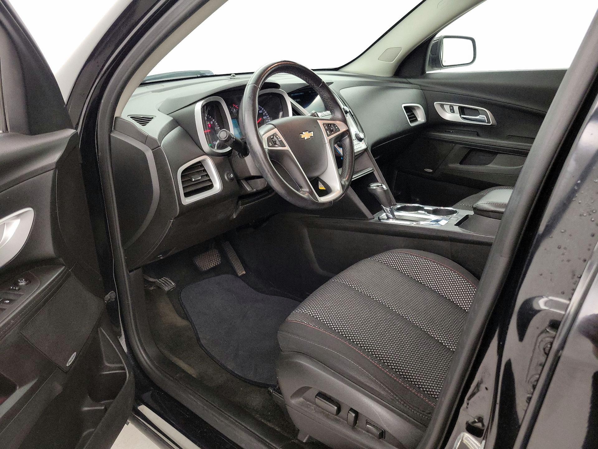 Thumbnail: 2017 Chevrolet Equinox - 11