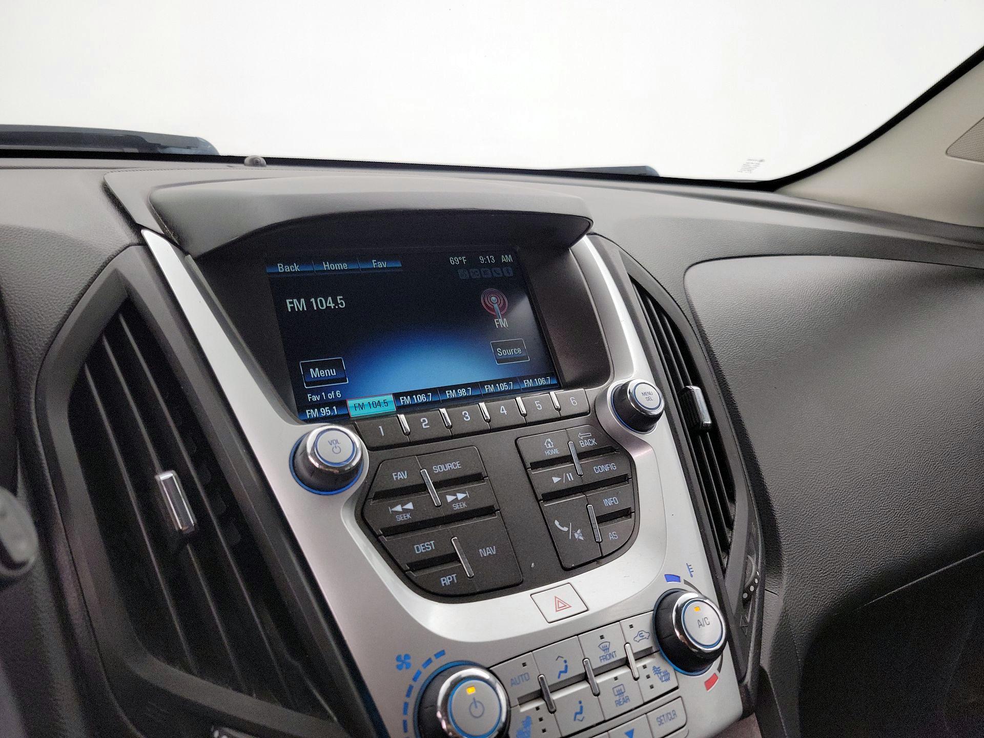 Thumbnail: 2017 Chevrolet Equinox - 14