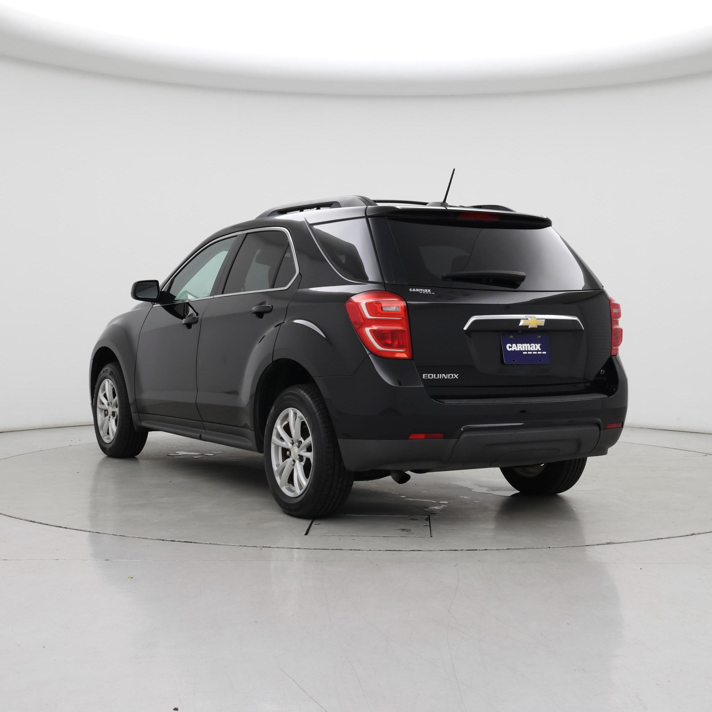 Thumbnail: 2017 Chevrolet Equinox - 2