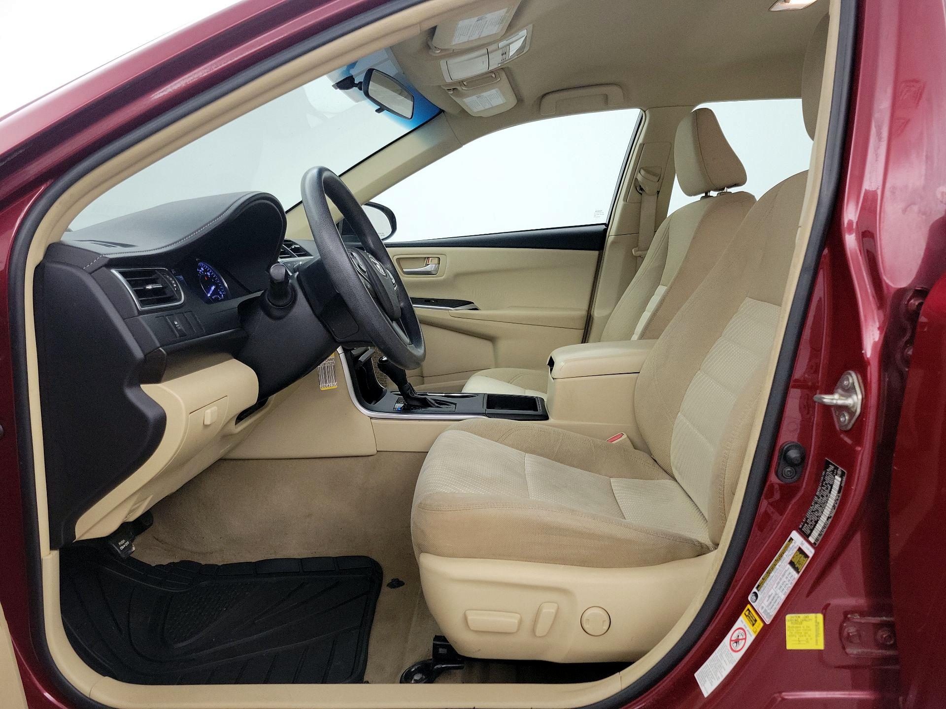 Thumbnail: 2017 Toyota Camry - 11