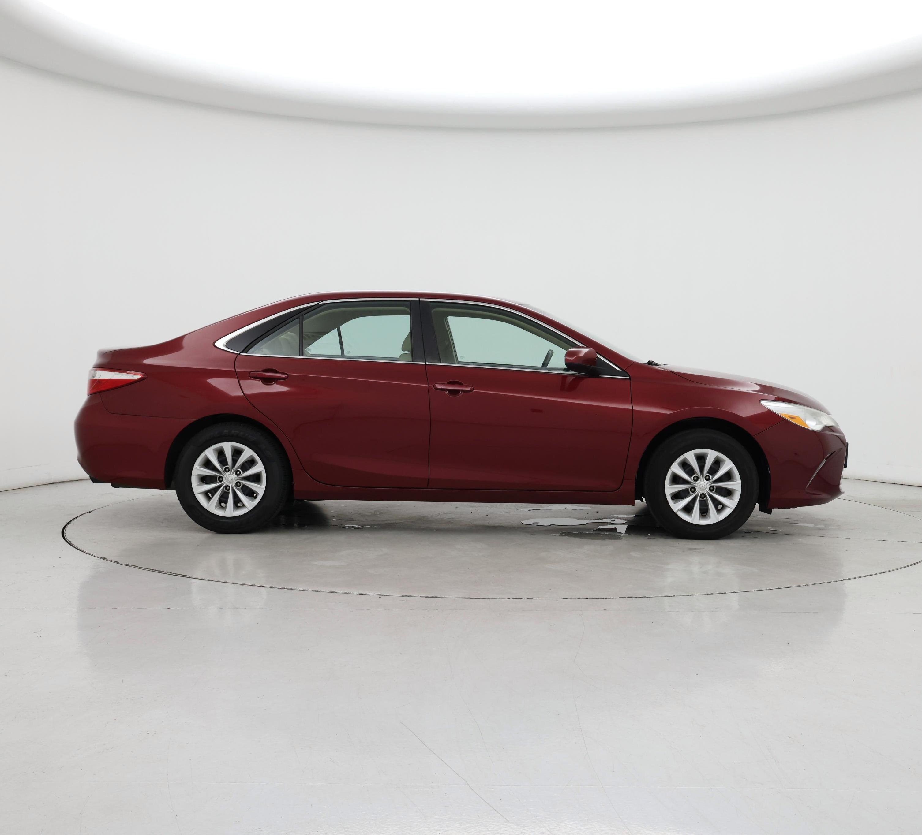 Thumbnail: 2017 Toyota Camry - 7