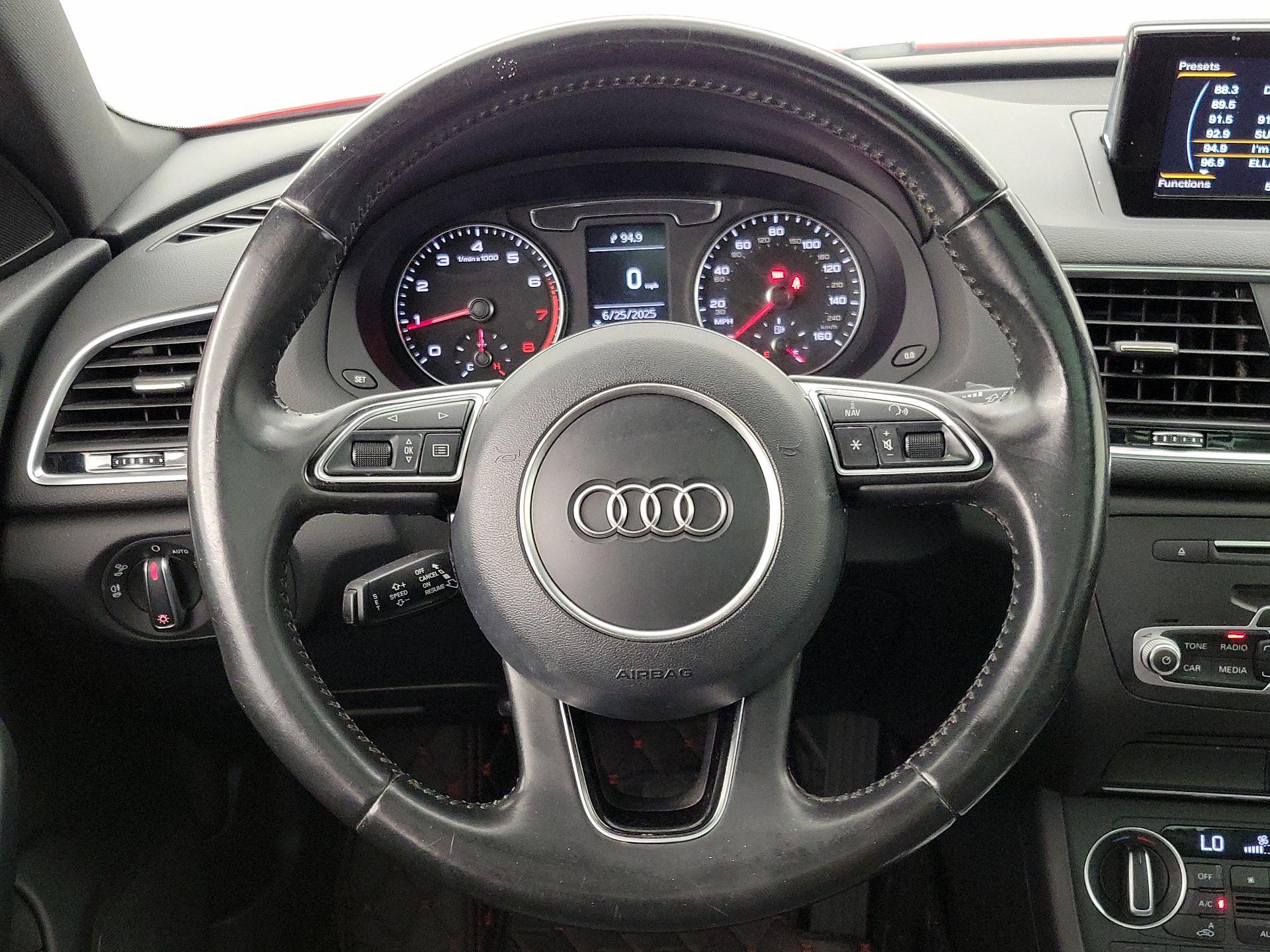 Thumbnail: 2017 Audi Q3 - 10