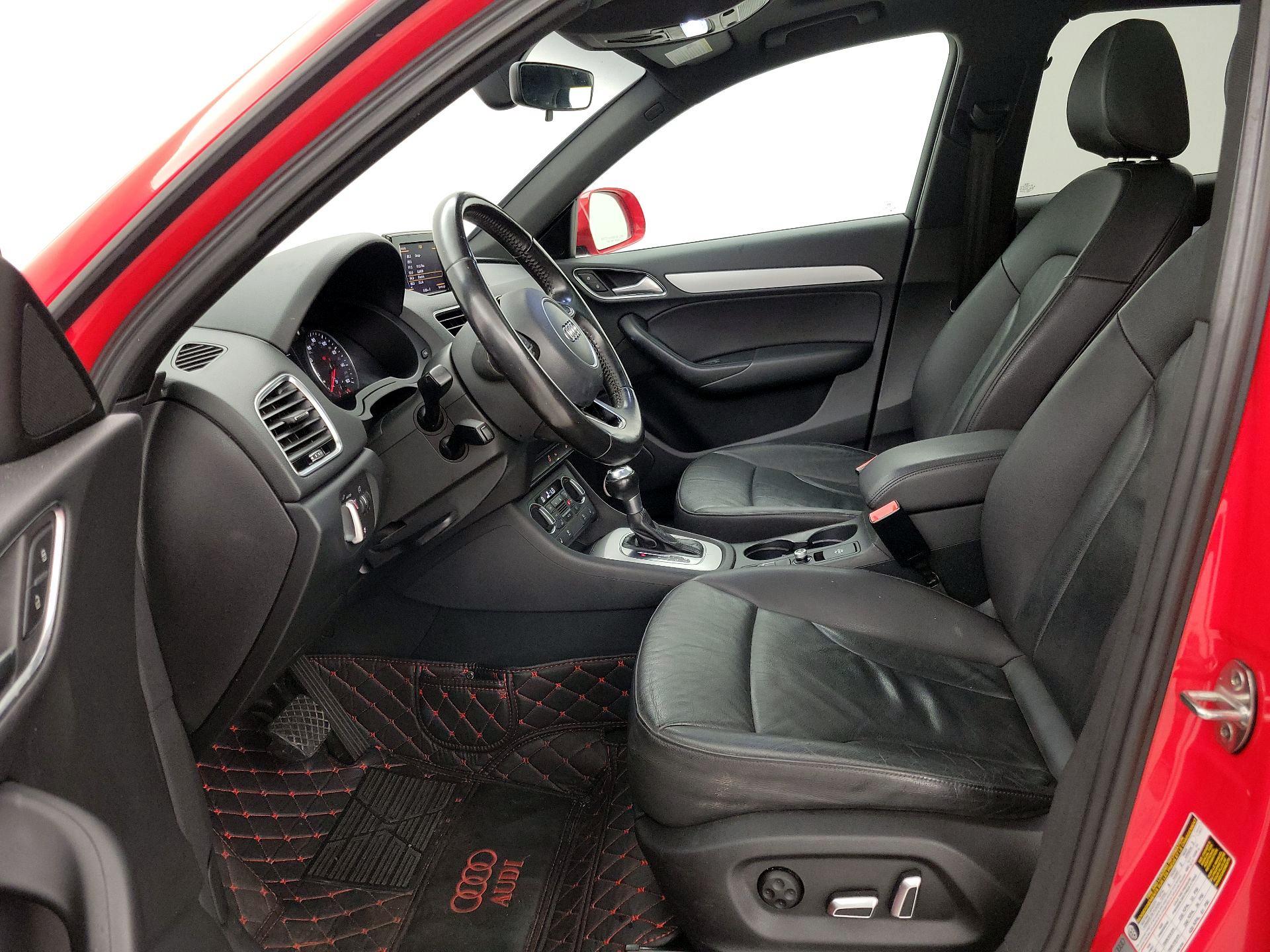 Thumbnail: 2017 Audi Q3 - 11
