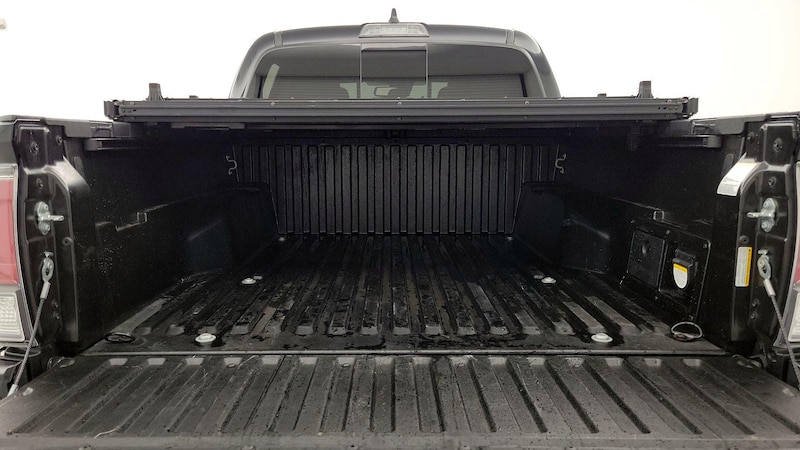 2022 Toyota Tacoma TRD Off-Road 22