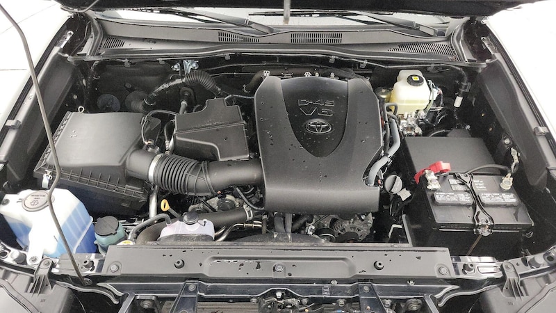2022 Toyota Tacoma TRD Off-Road 23