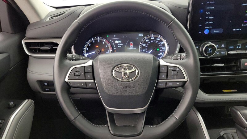 2023 Toyota Highlander XLE 10