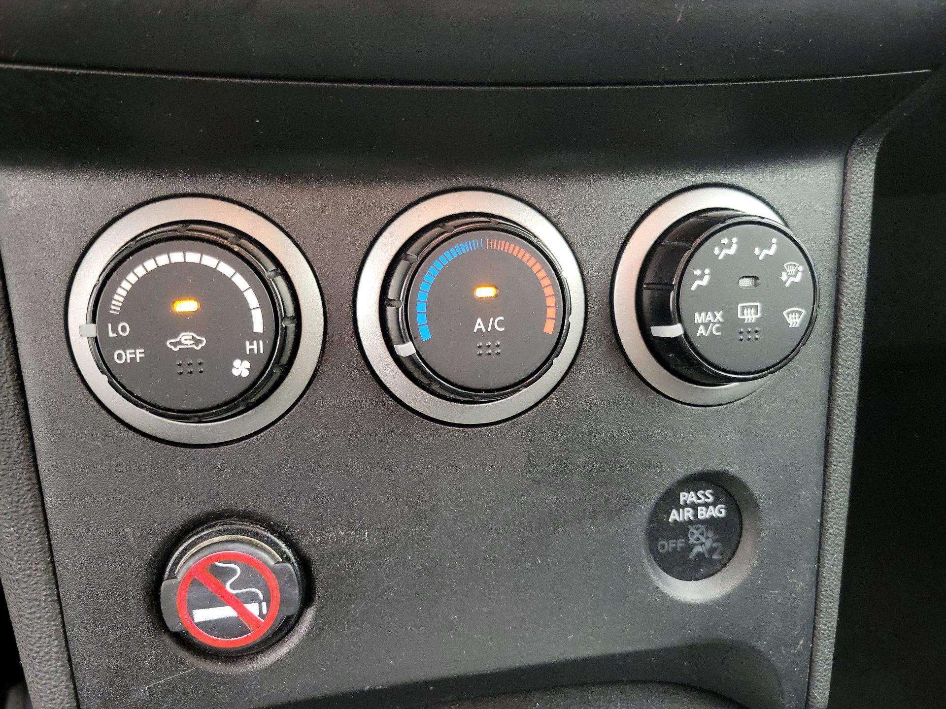 Thumbnail: 2013 Nissan Rogue - 16