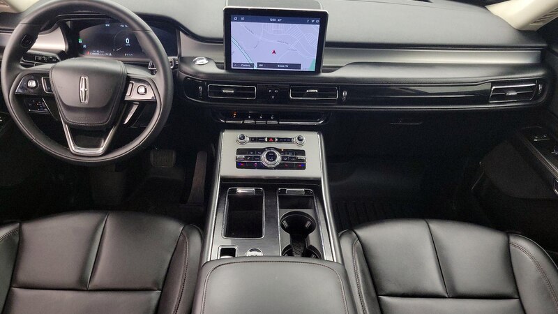 2022 Lincoln Aviator Standard 9