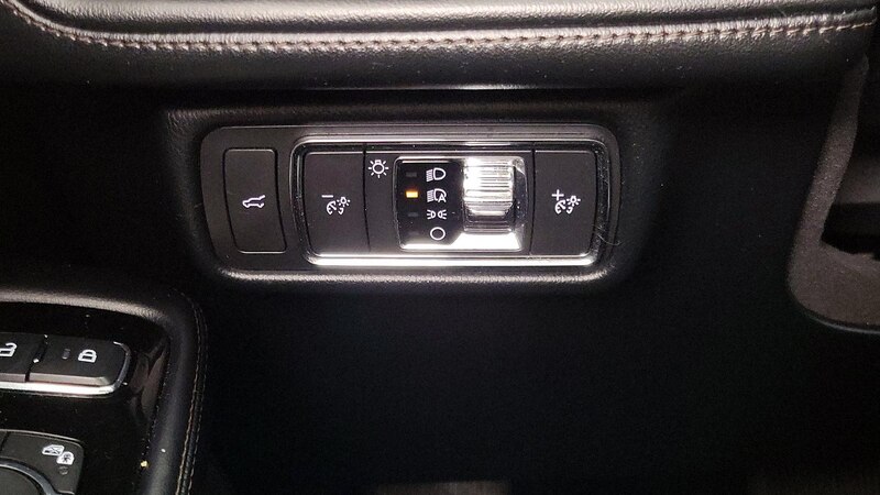 2022 Lincoln Aviator Standard 13