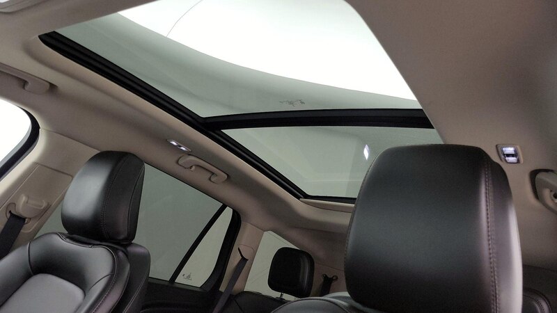2022 Lincoln Aviator Standard 20