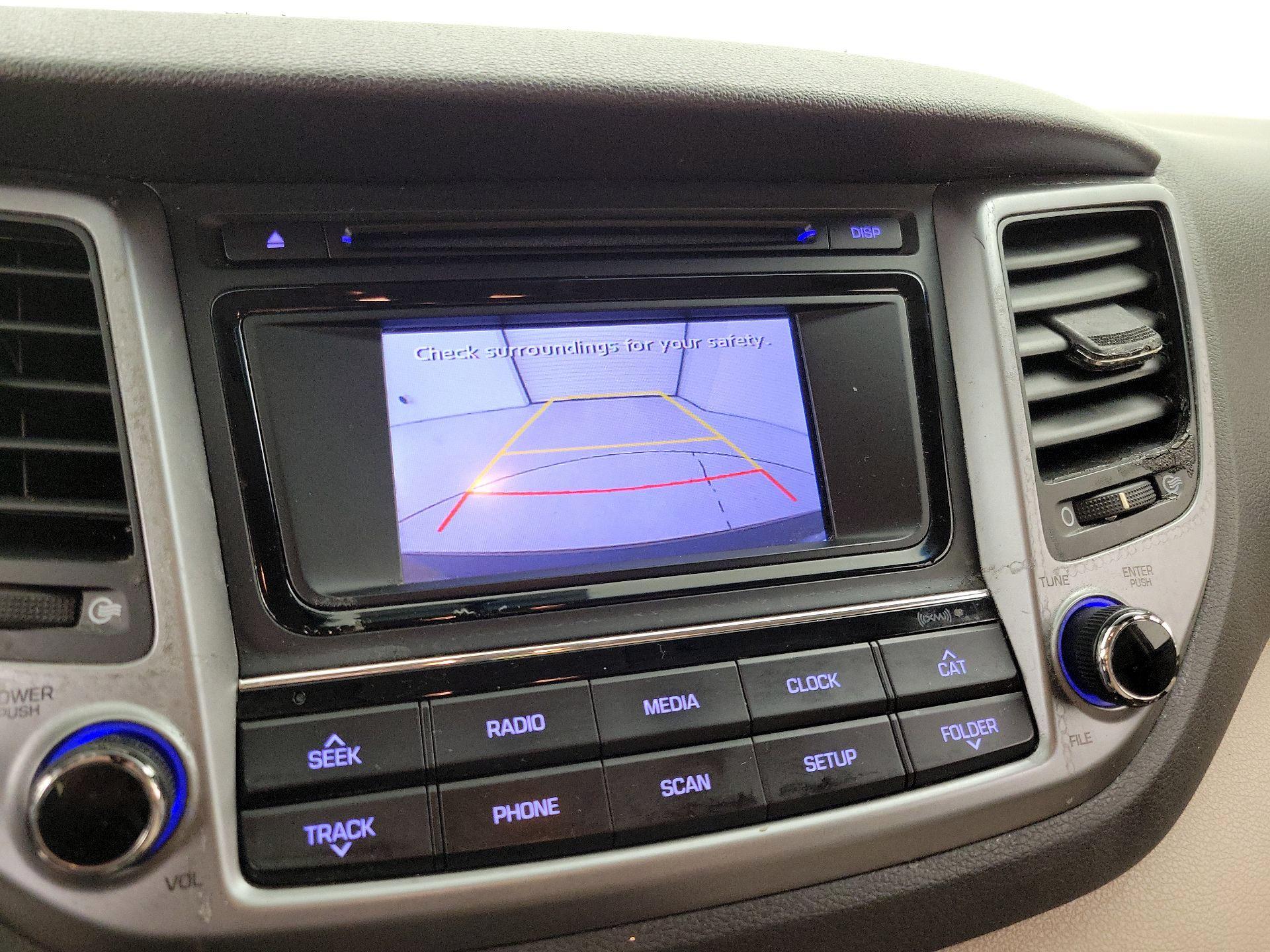 Thumbnail: 2016 Hyundai Tucson - 14