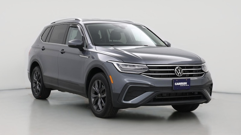 2022 Volkswagen Tiguan SE Hero Image
