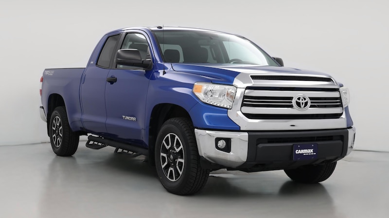 2017 Toyota Tundra SR5 Hero Image