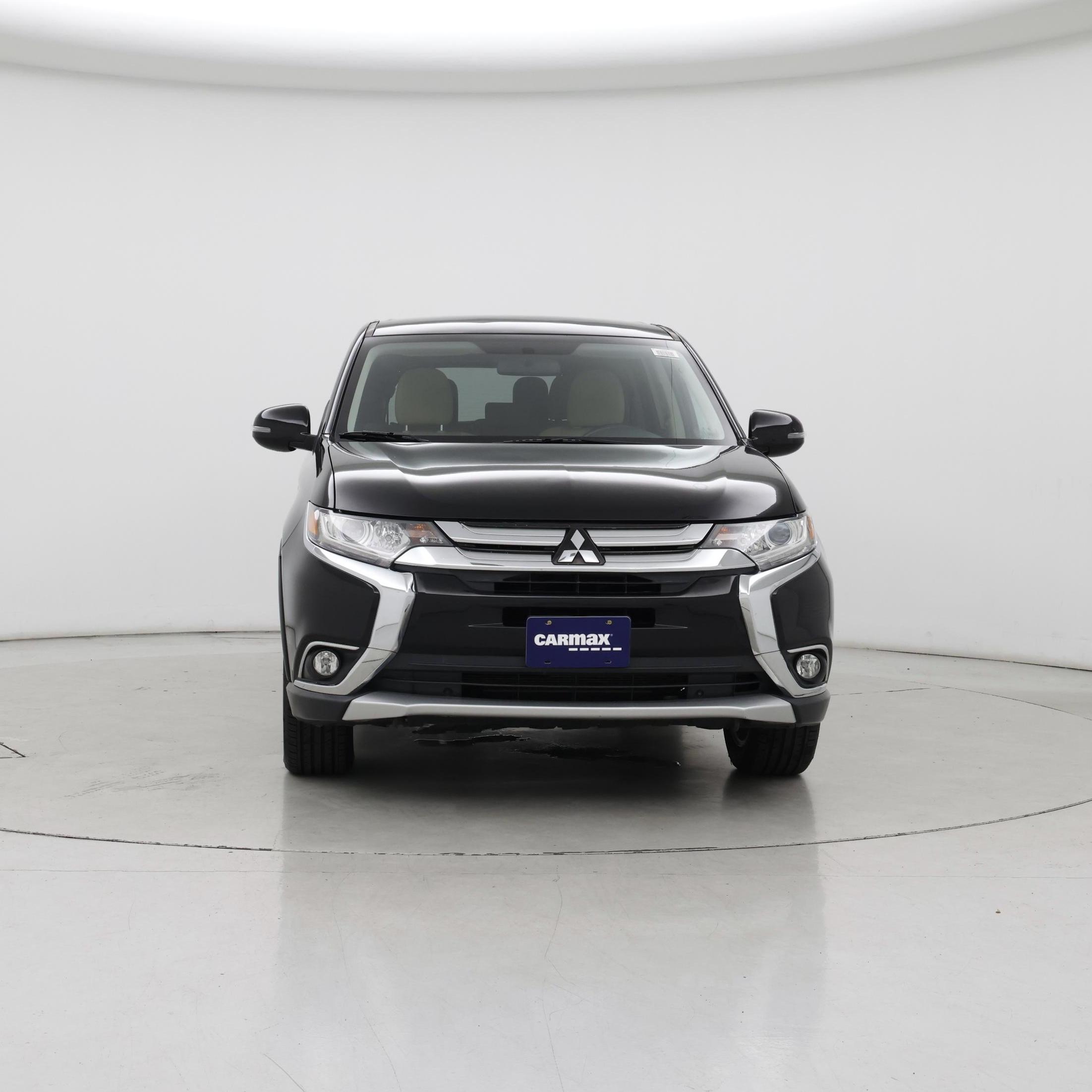 Thumbnail: 2017 Mitsubishi Outlander - 5