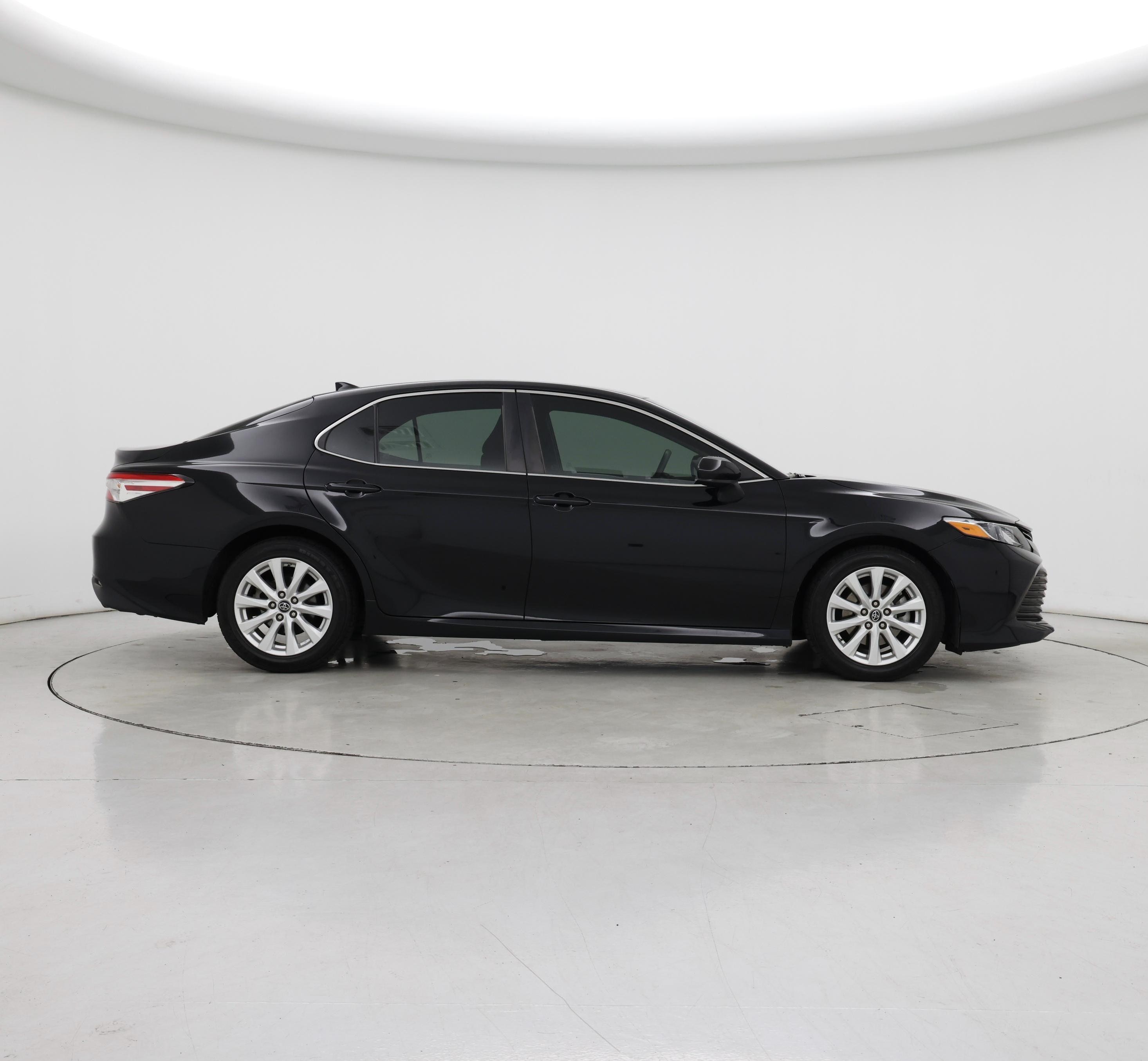 Thumbnail: 2019 Toyota Camry - 7