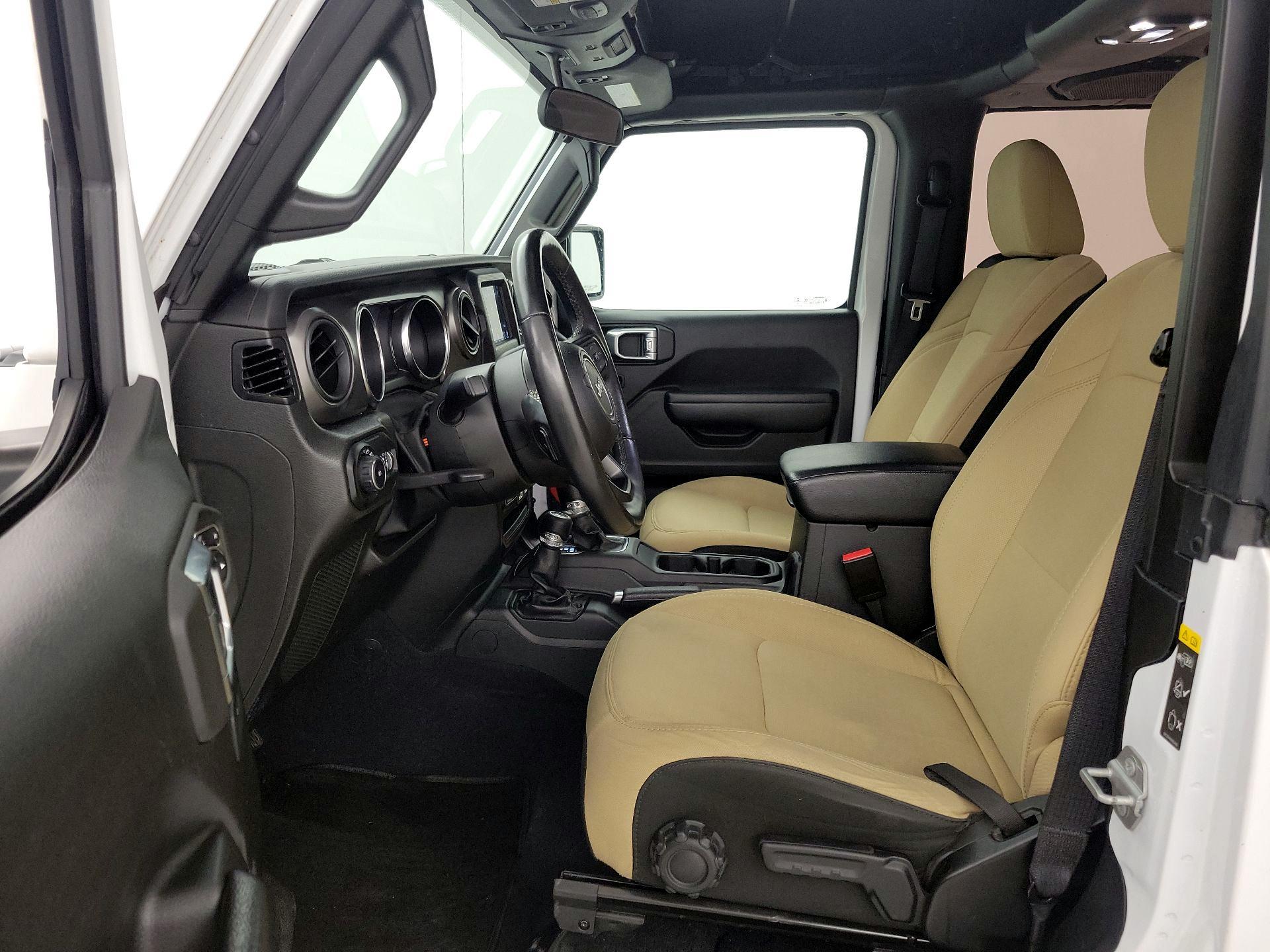 Thumbnail: 2022 Jeep Wrangler - 11