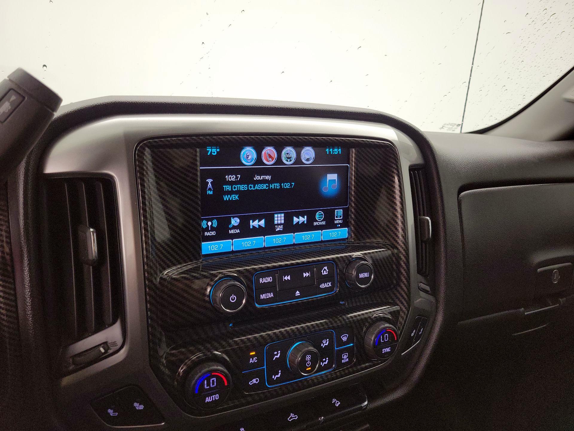 Thumbnail: 2017 Chevrolet Silverado 1500 - 15