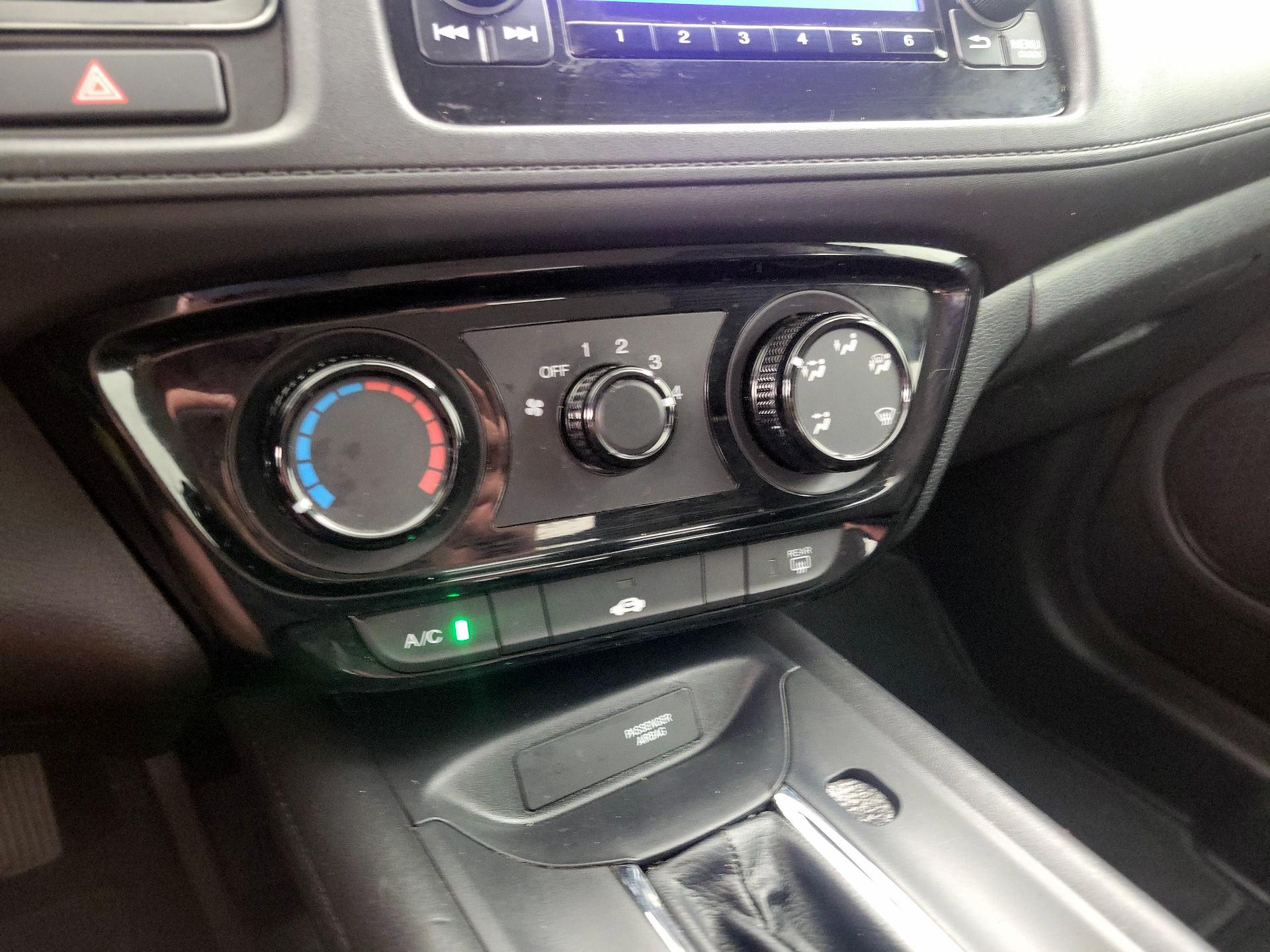 Thumbnail: 2020 Honda HR-V - 16