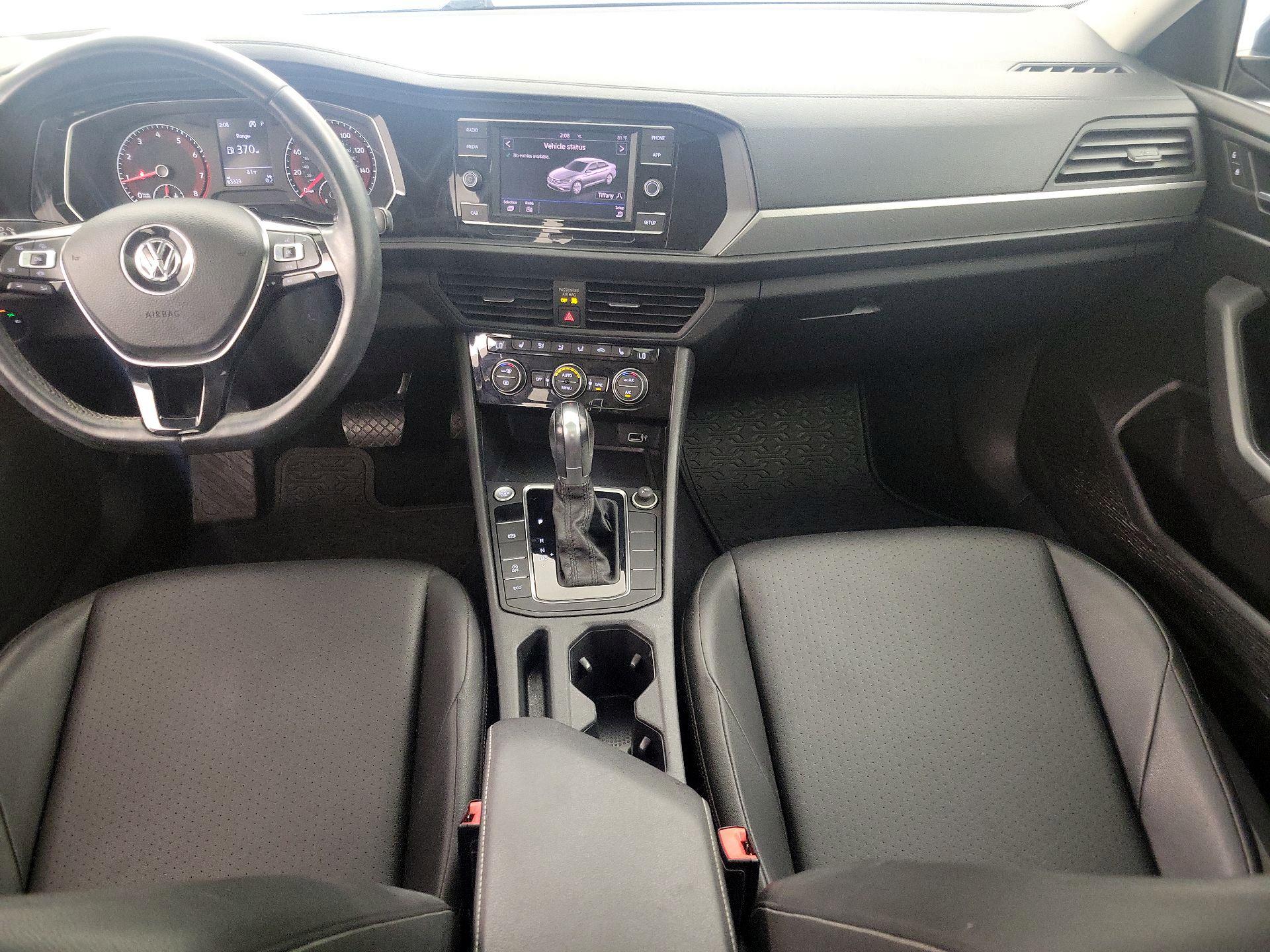 Thumbnail: 2019 Volkswagen Jetta - 9