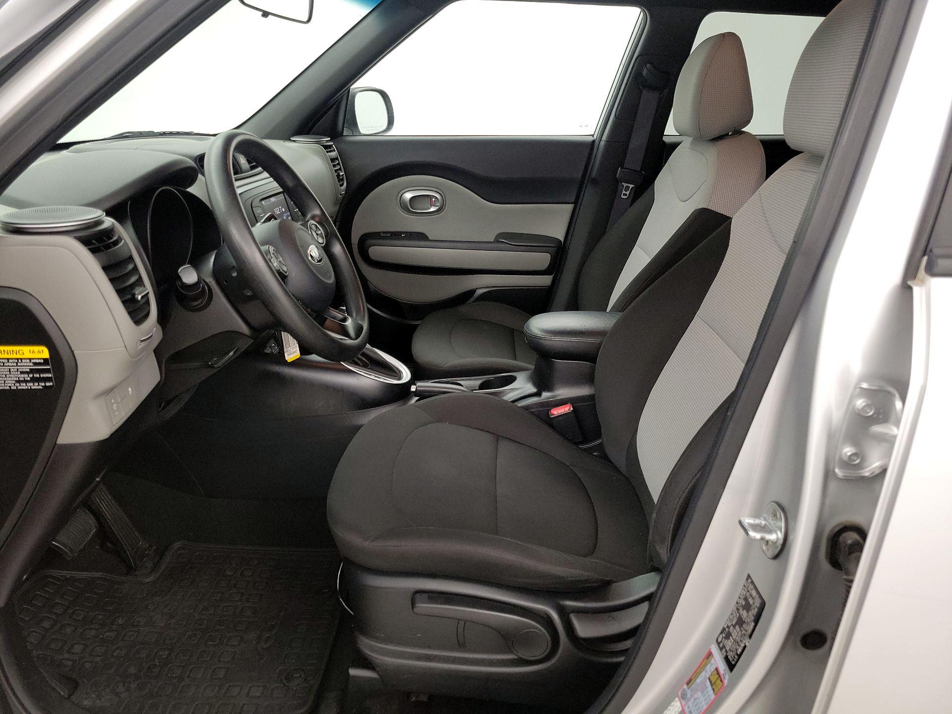 Thumbnail: 2018 Kia Soul - 11