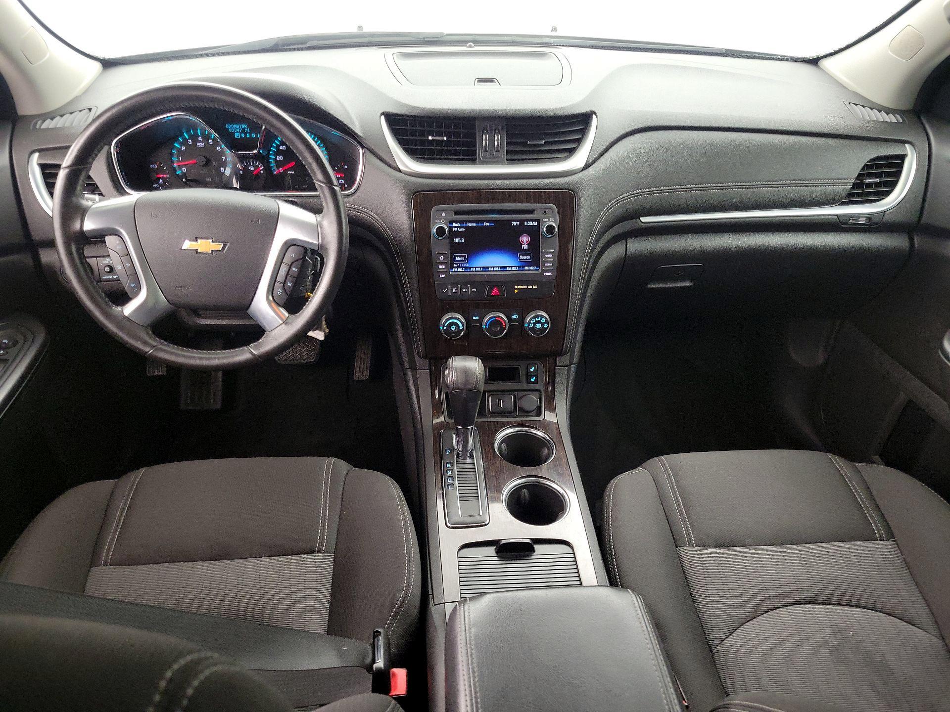 Thumbnail: 2017 Chevrolet Traverse - 9