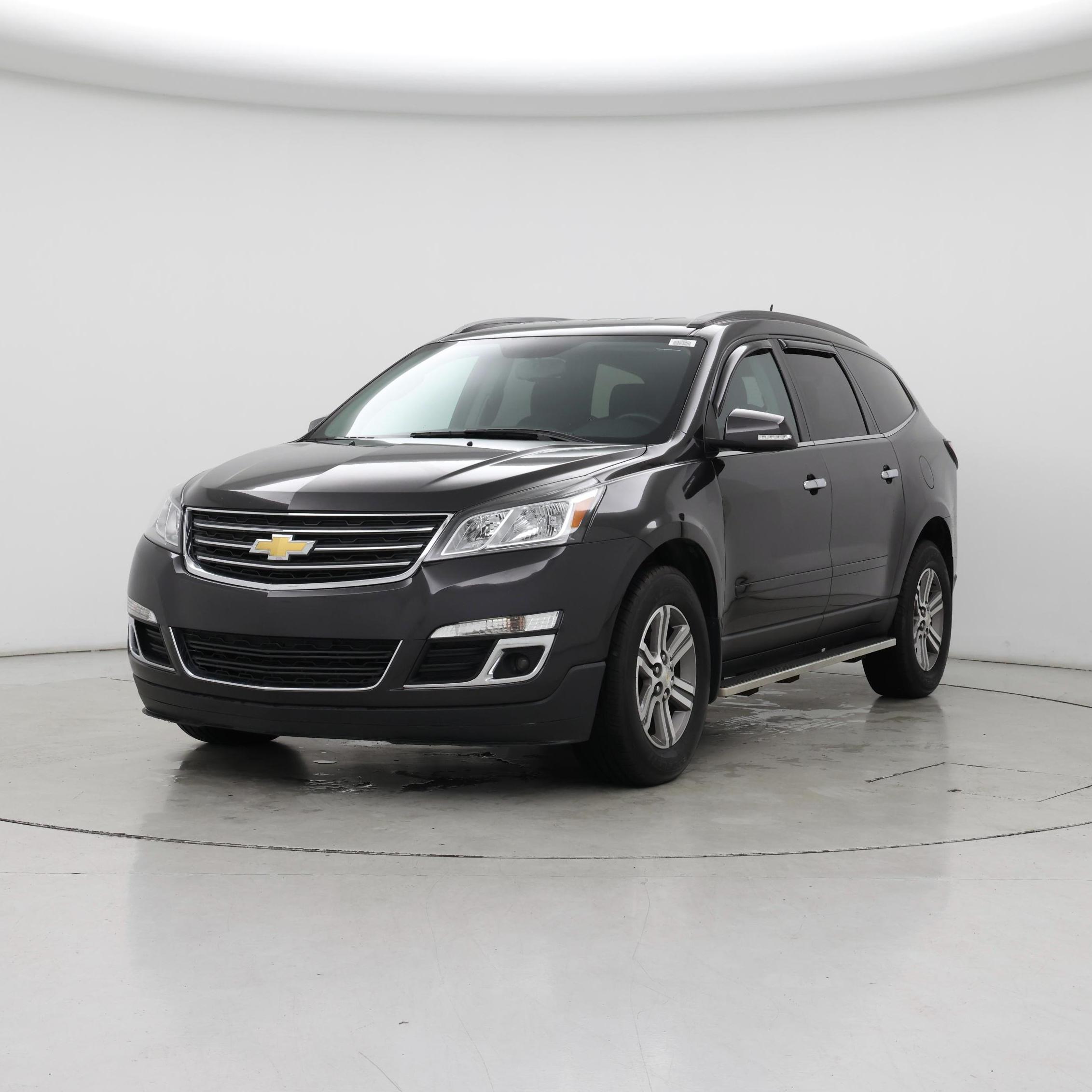 Thumbnail: 2017 Chevrolet Traverse - 4