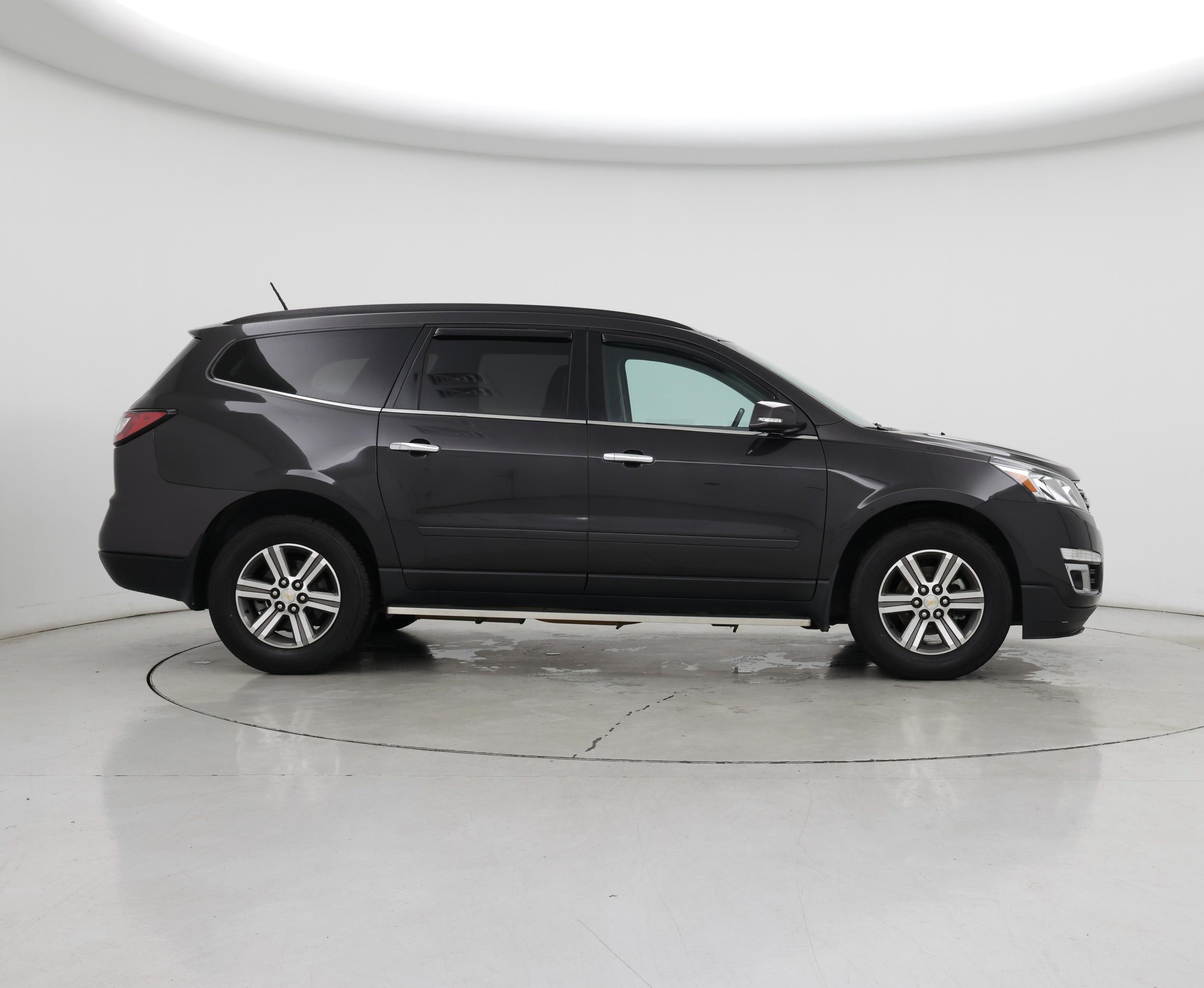 Thumbnail: 2017 Chevrolet Traverse - 7