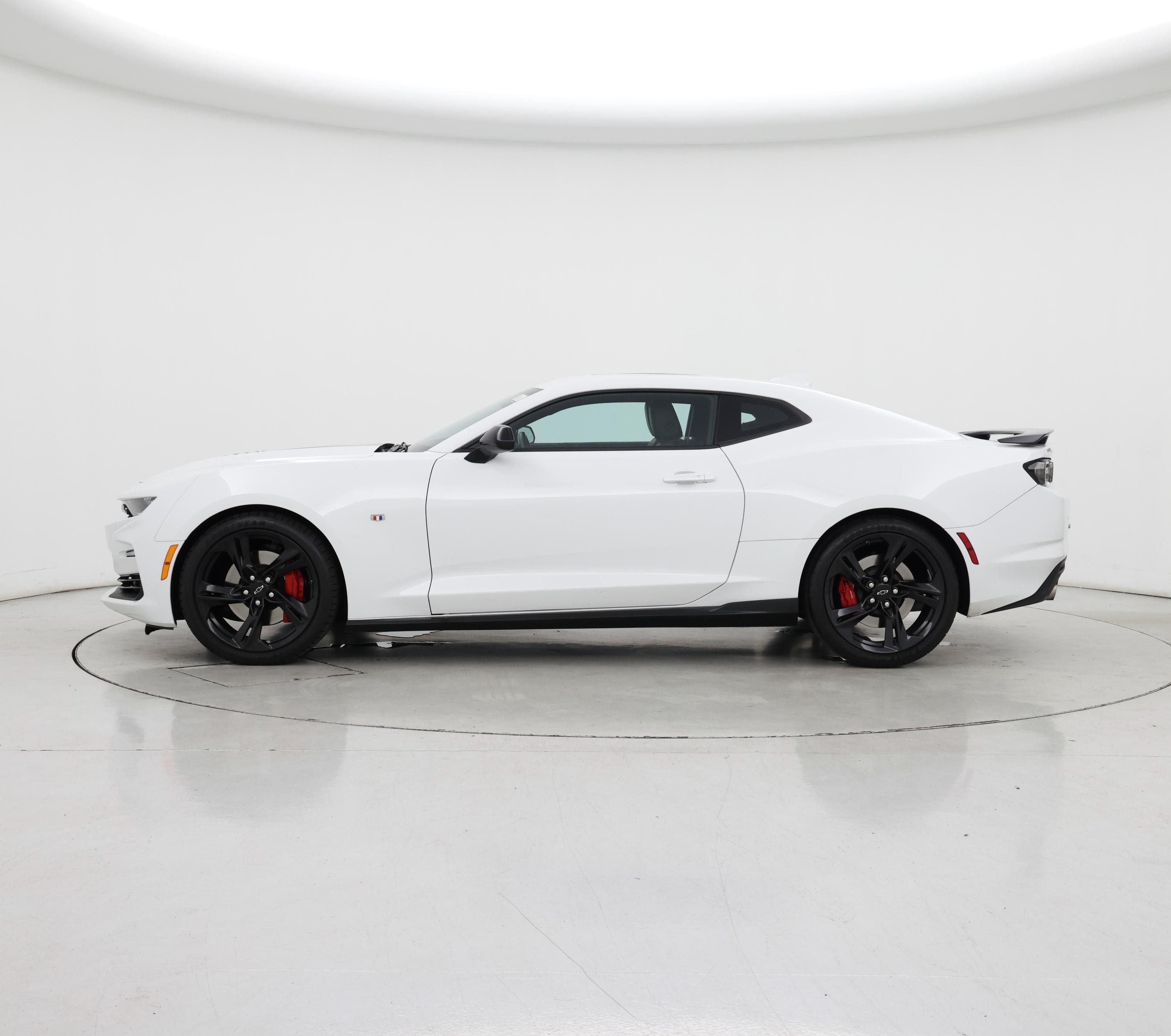 Thumbnail: 2021 Chevrolet Camaro - 3
