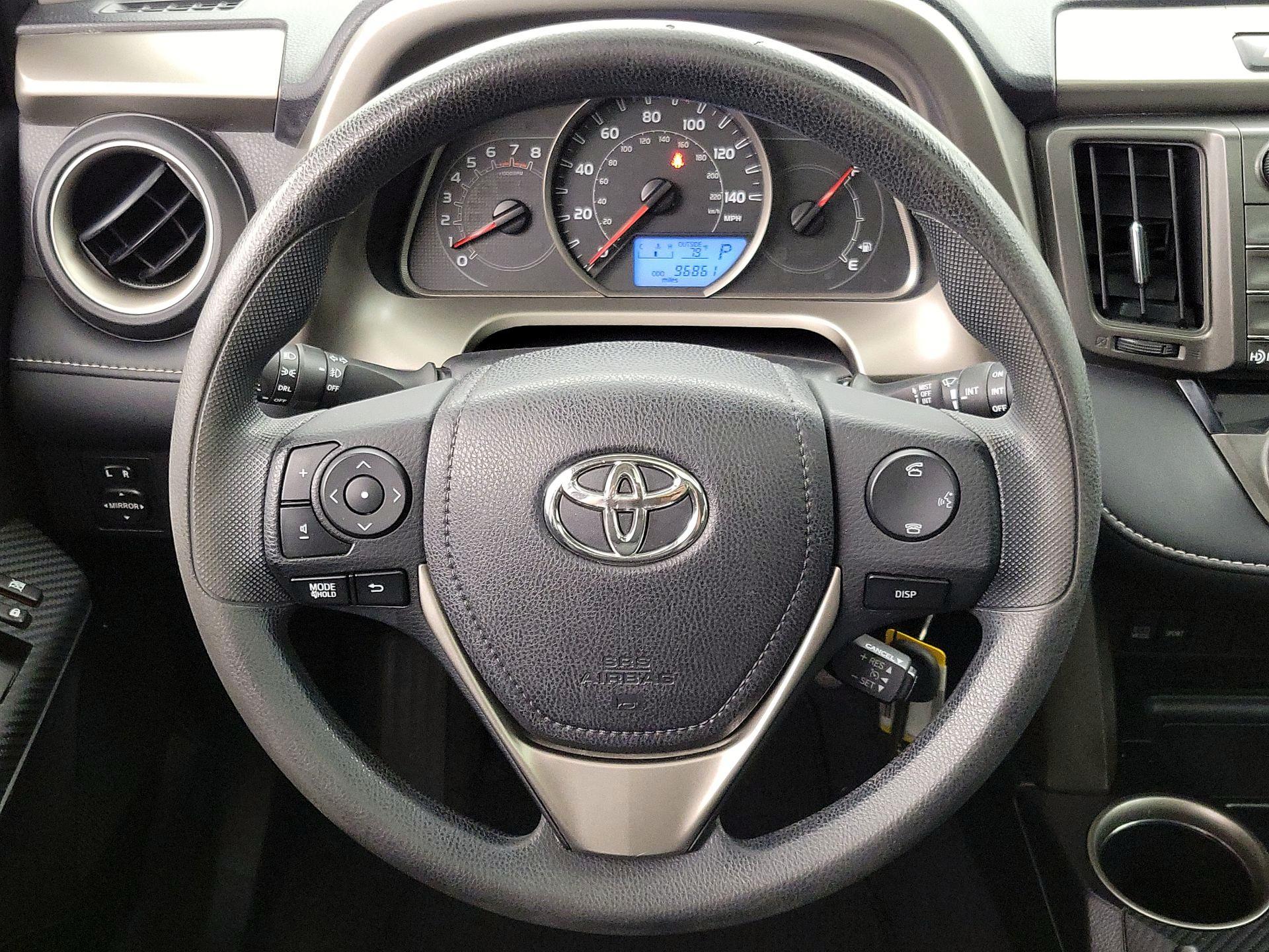 Thumbnail: 2014 Toyota RAV4 - 10
