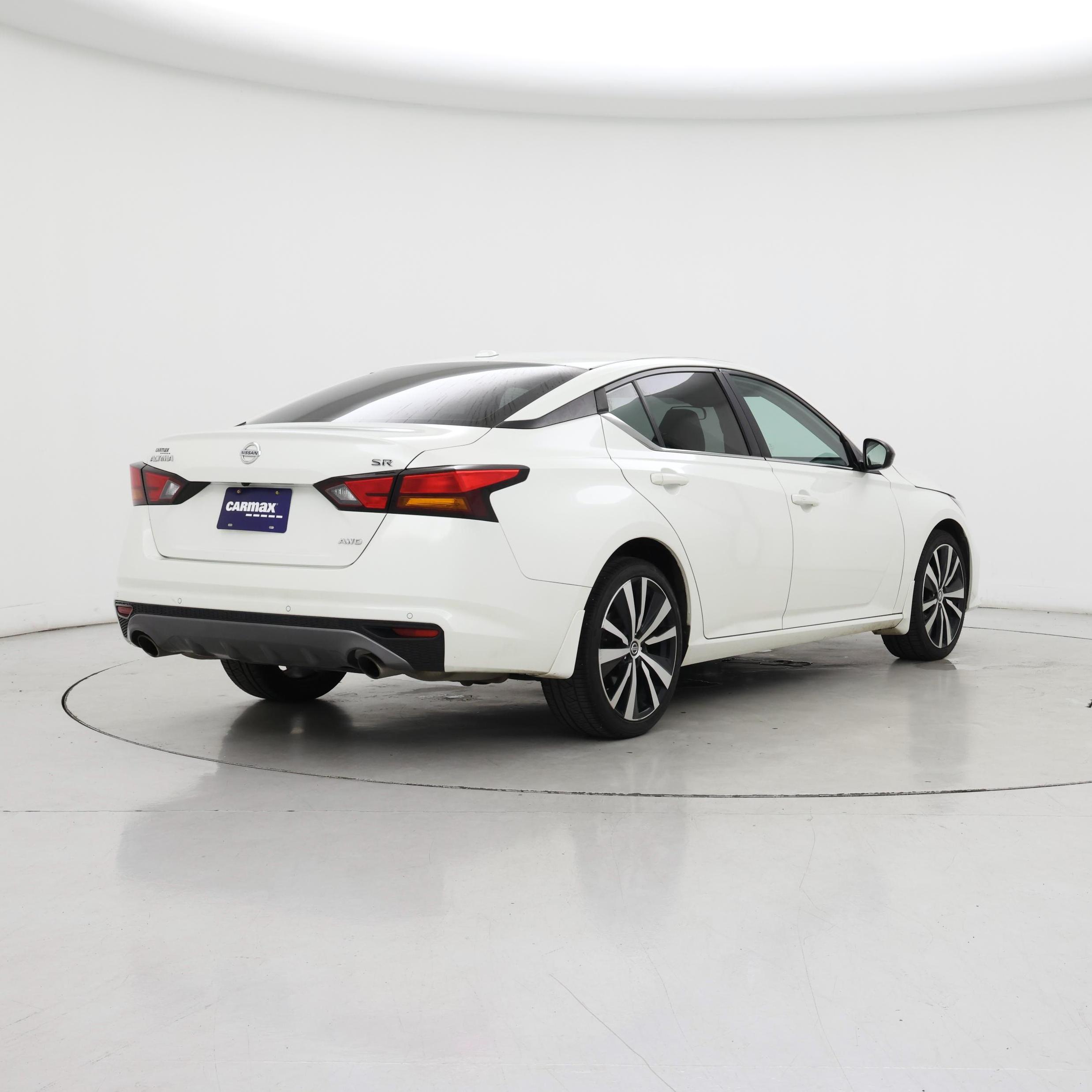 Thumbnail: 2020 Nissan Altima - 8