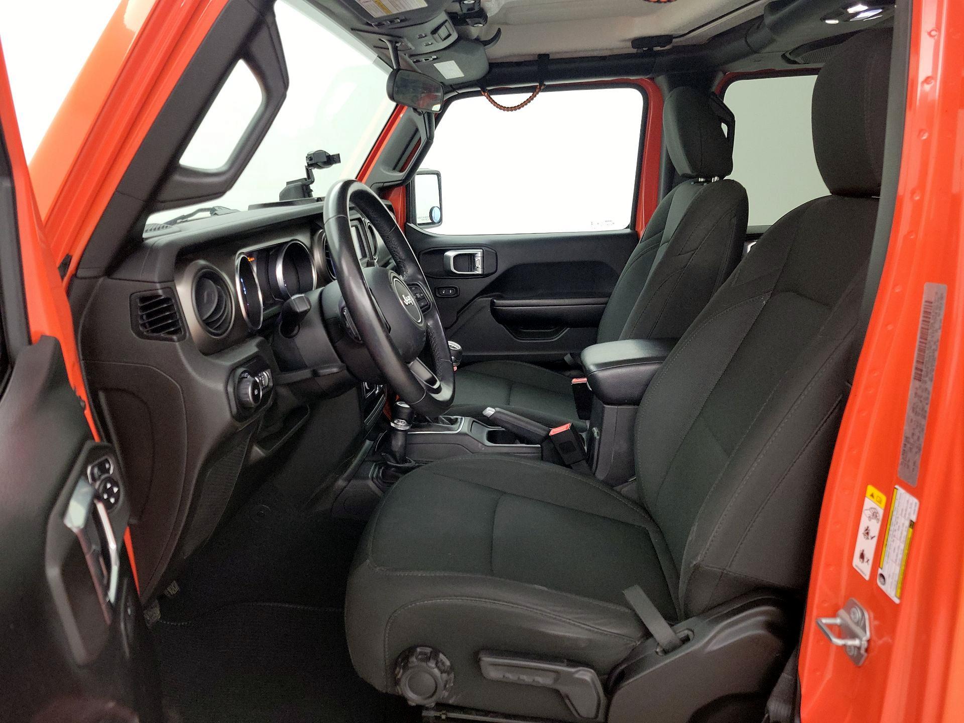 Thumbnail: 2018 Jeep Wrangler - 11